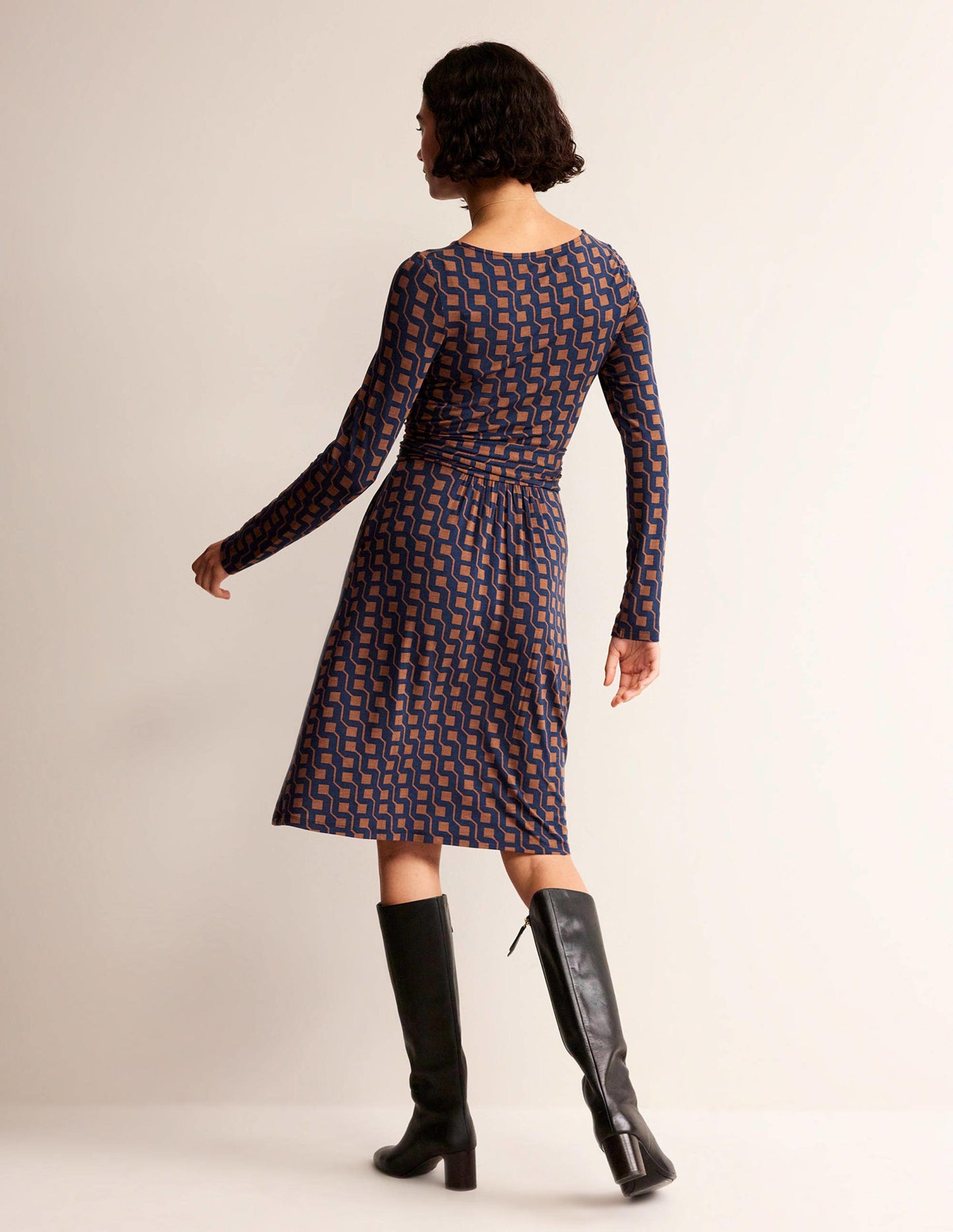 Abigail Jersey Dress-Cognac, Cube Geo