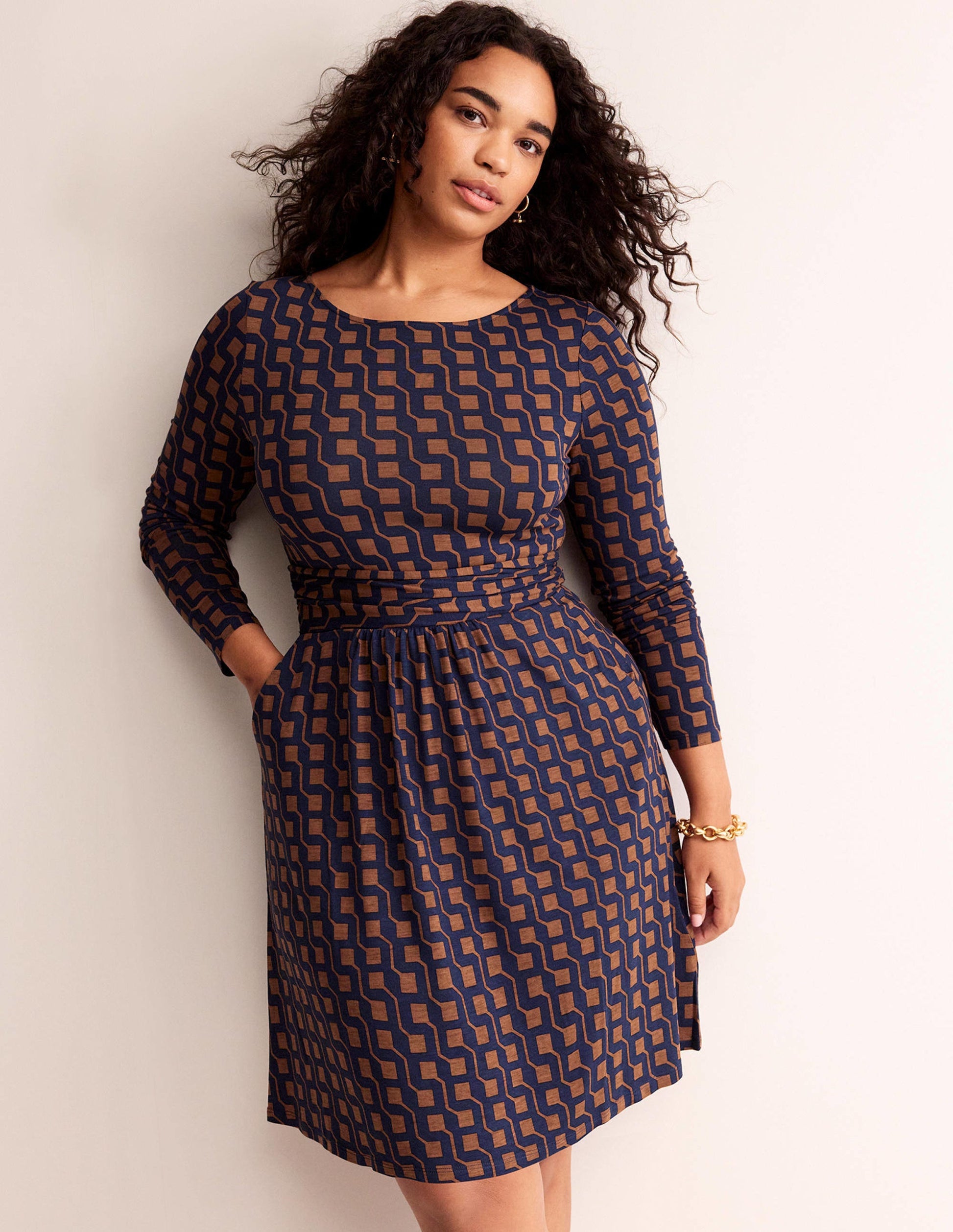 Abigail Jersey Dress-Cognac, Cube Geo-7