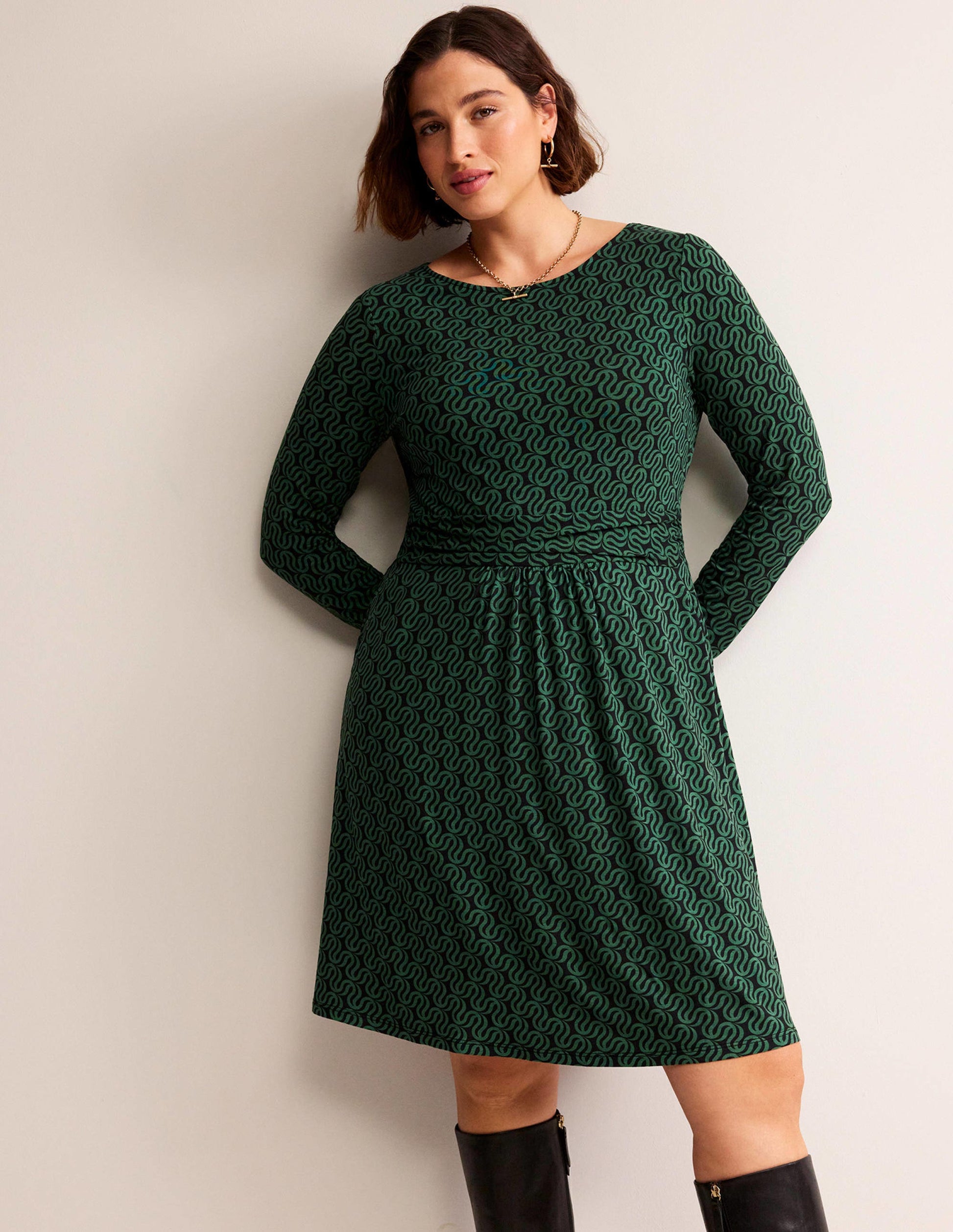 Abigail Jersey Dress-Black, Ribbon Wave-5