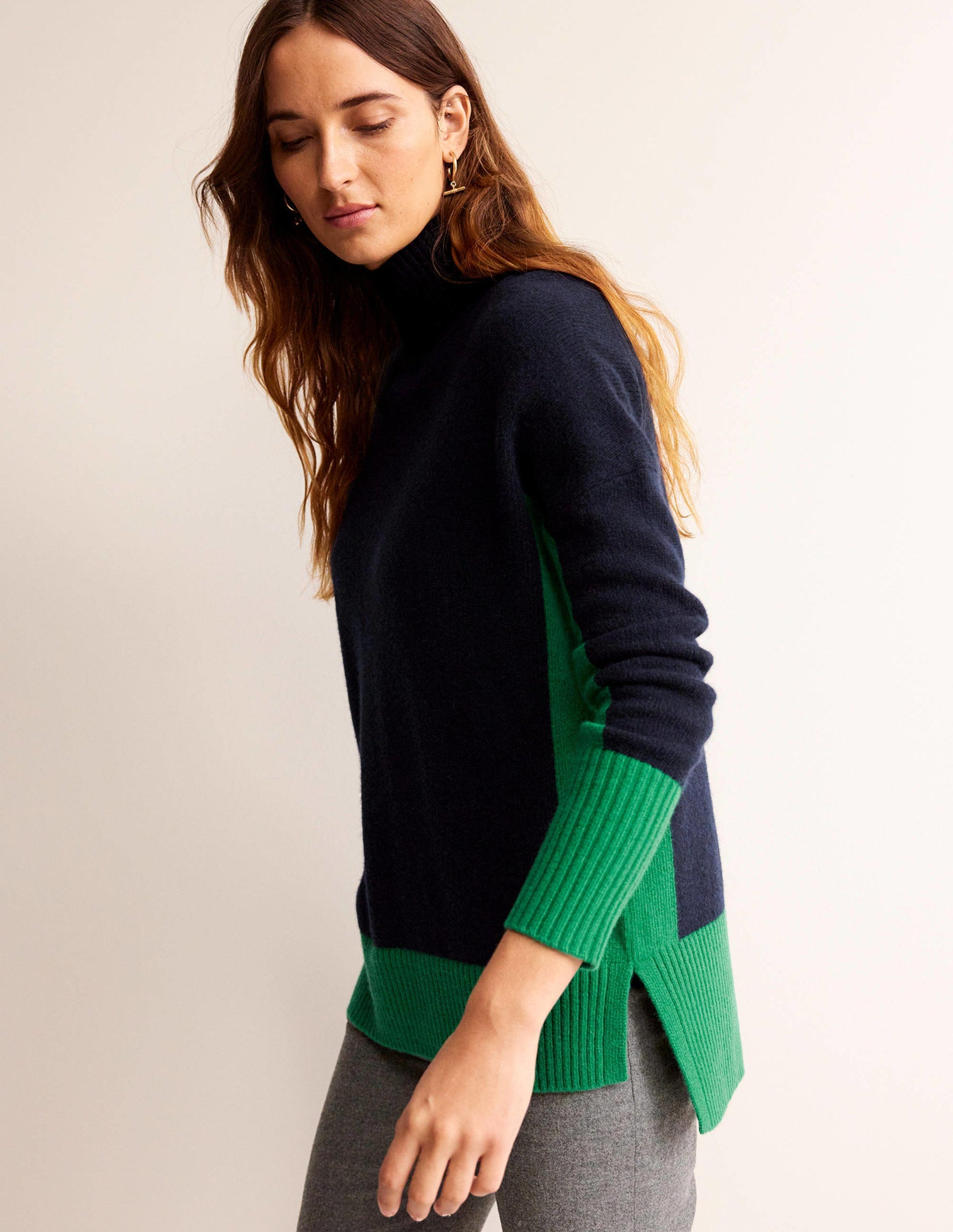 Jessica Oversized Jumper-Navy Colourblock-1