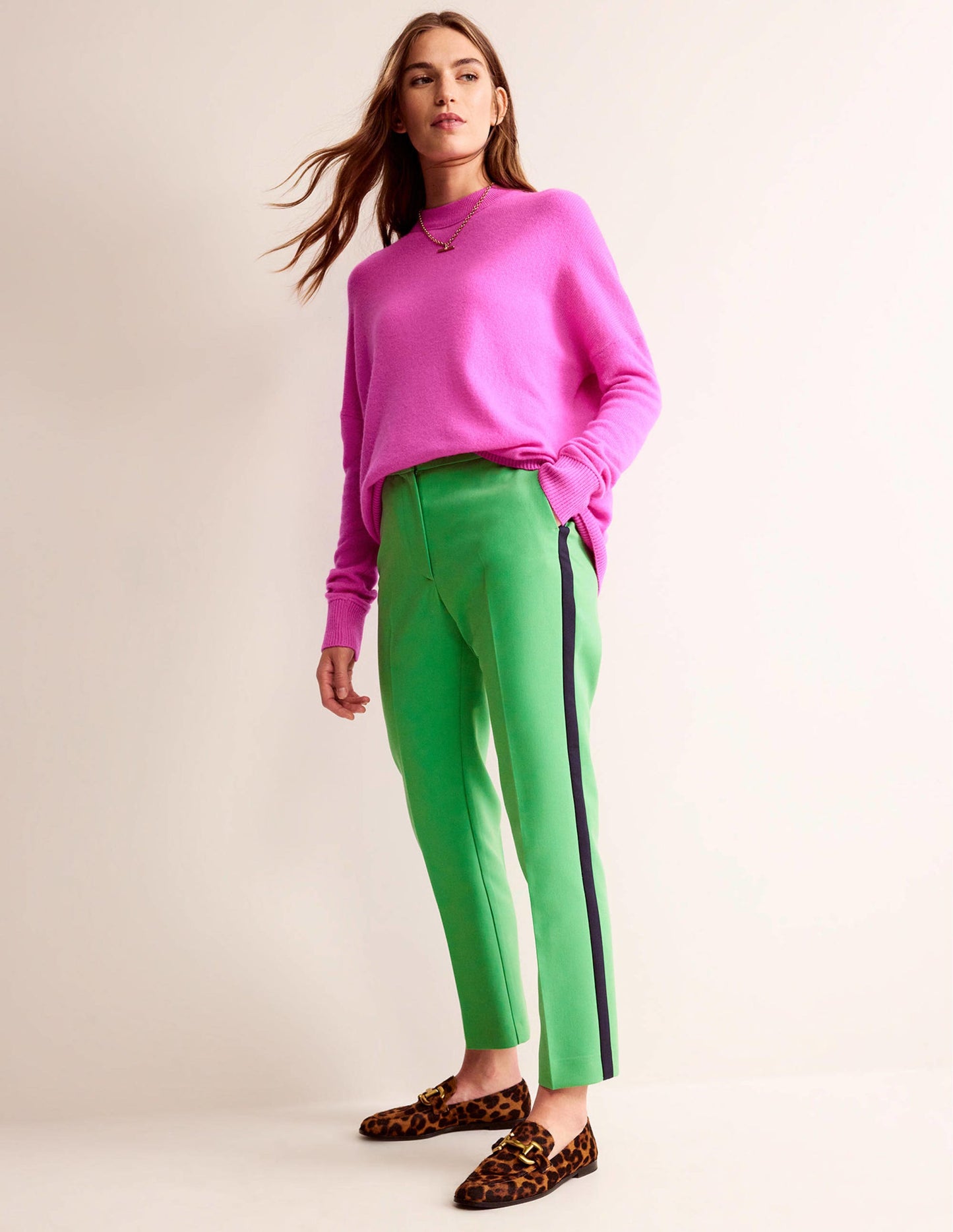 Cashmere Boyfriend Crew Jumper-Neon Pink