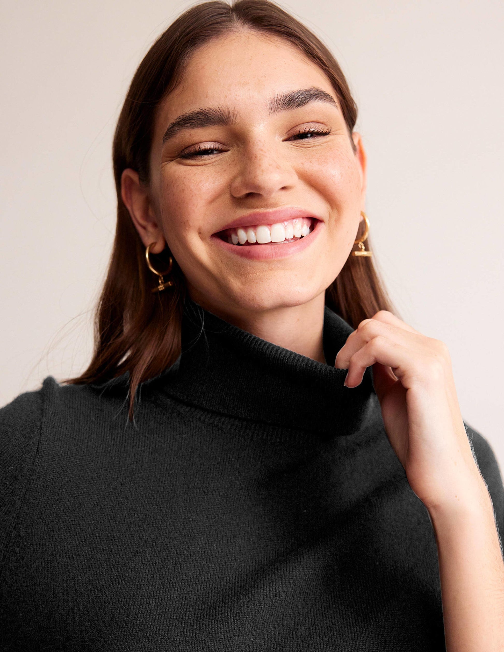 Eva Cashmere Jumper-Black-2