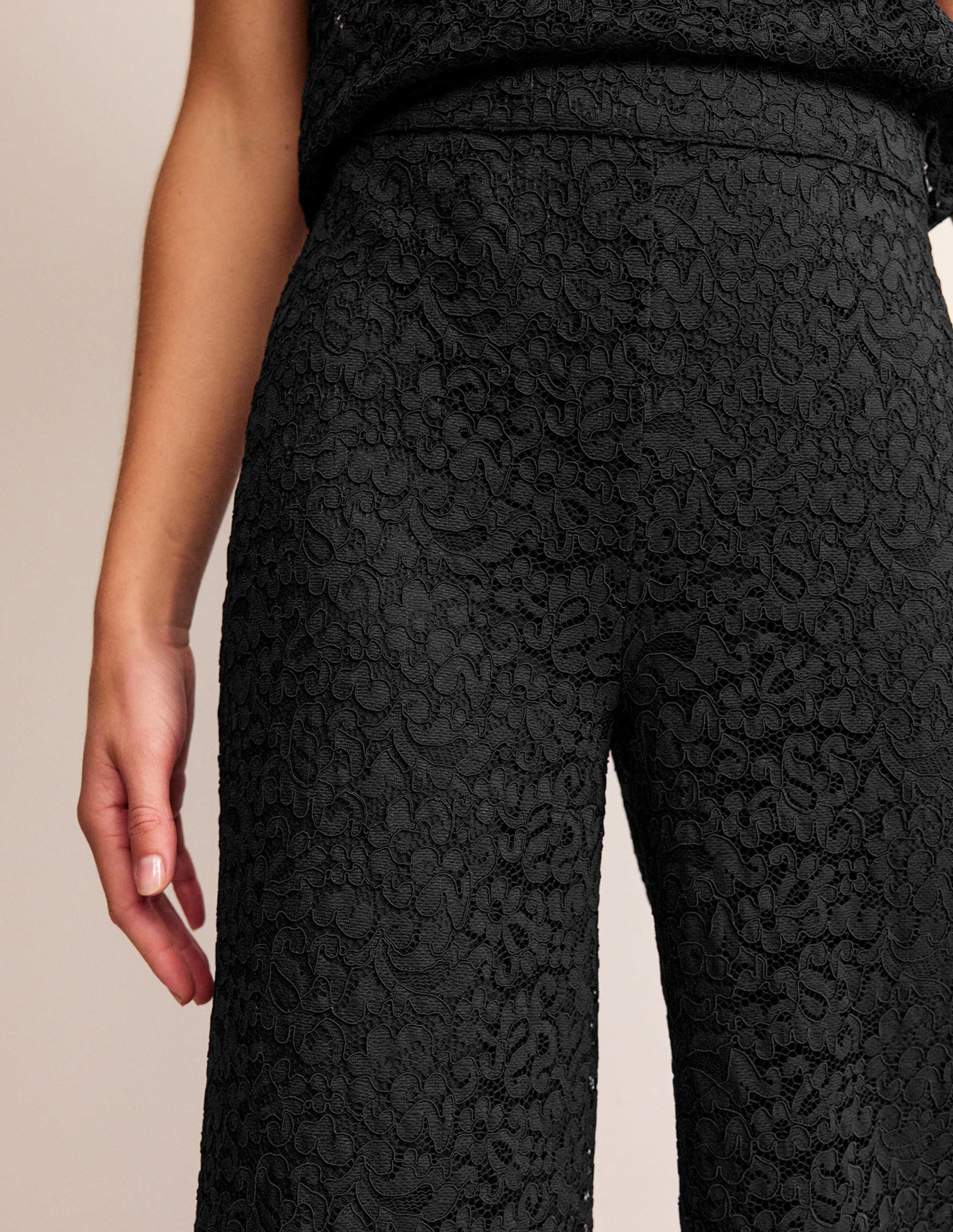 Cropped Wide-Leg Lace Trousers-Black-2