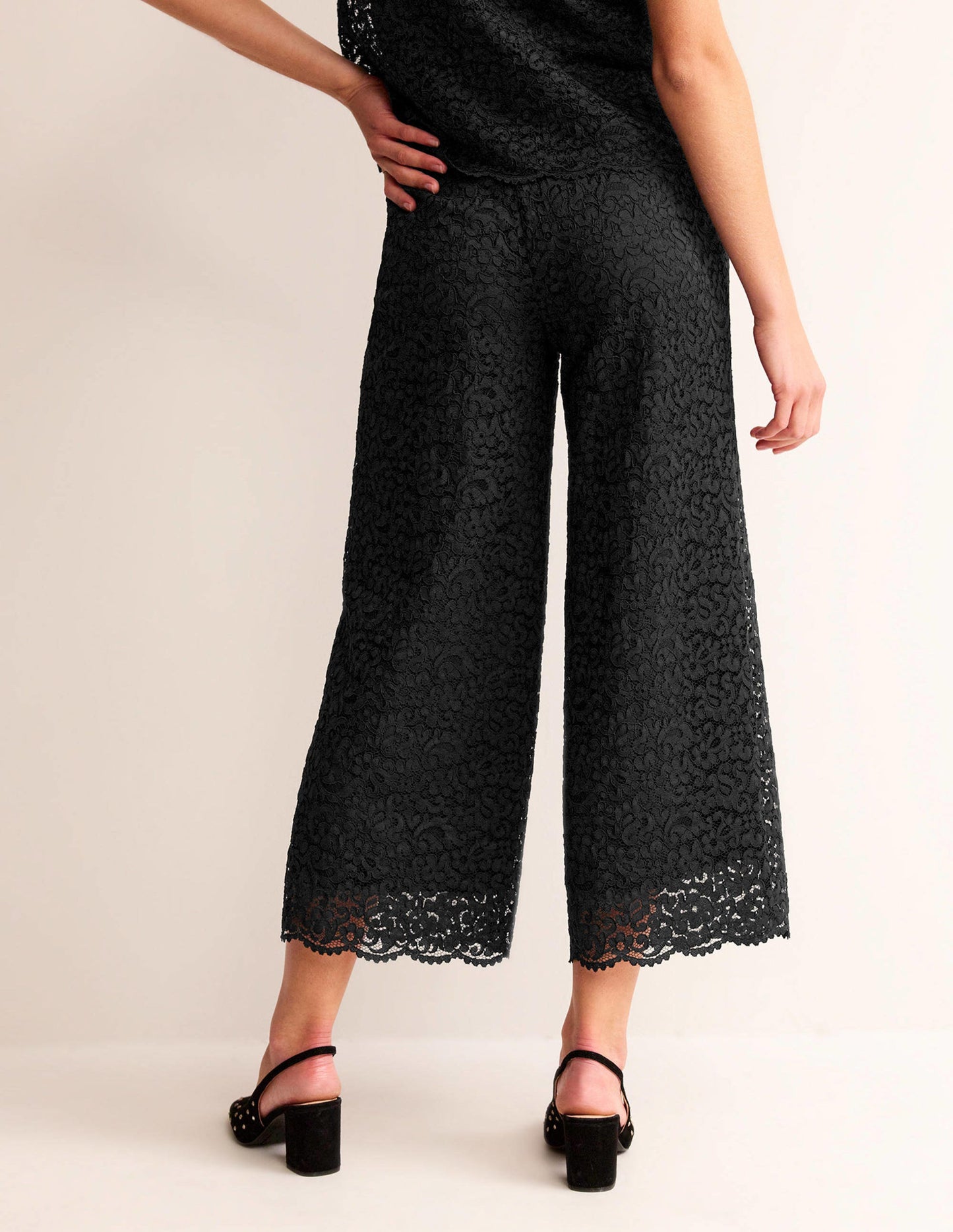 Cropped Wide-Leg Lace Trousers-Black
