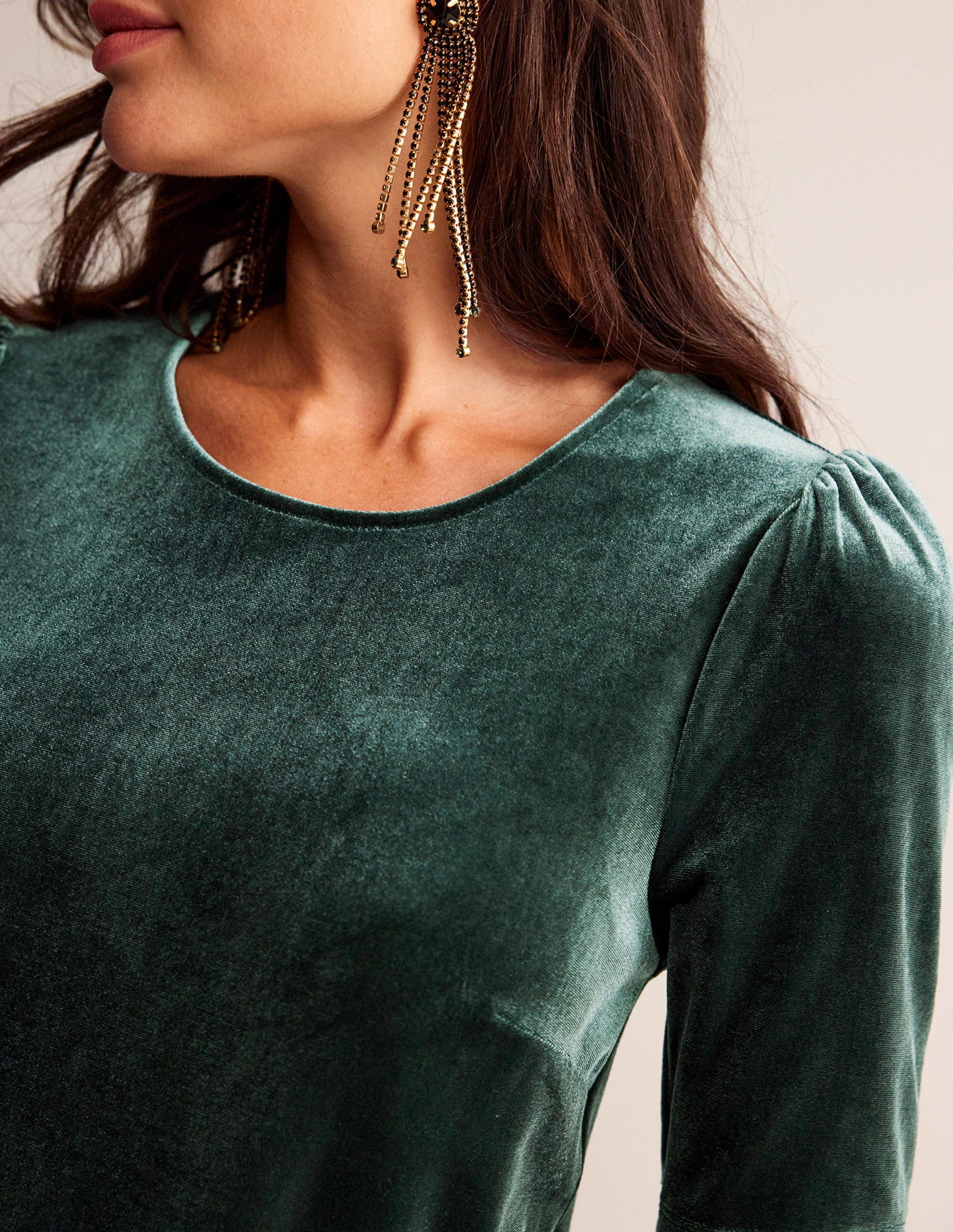 Velvet Party T-shirt-Chatsworth Green - Image 2