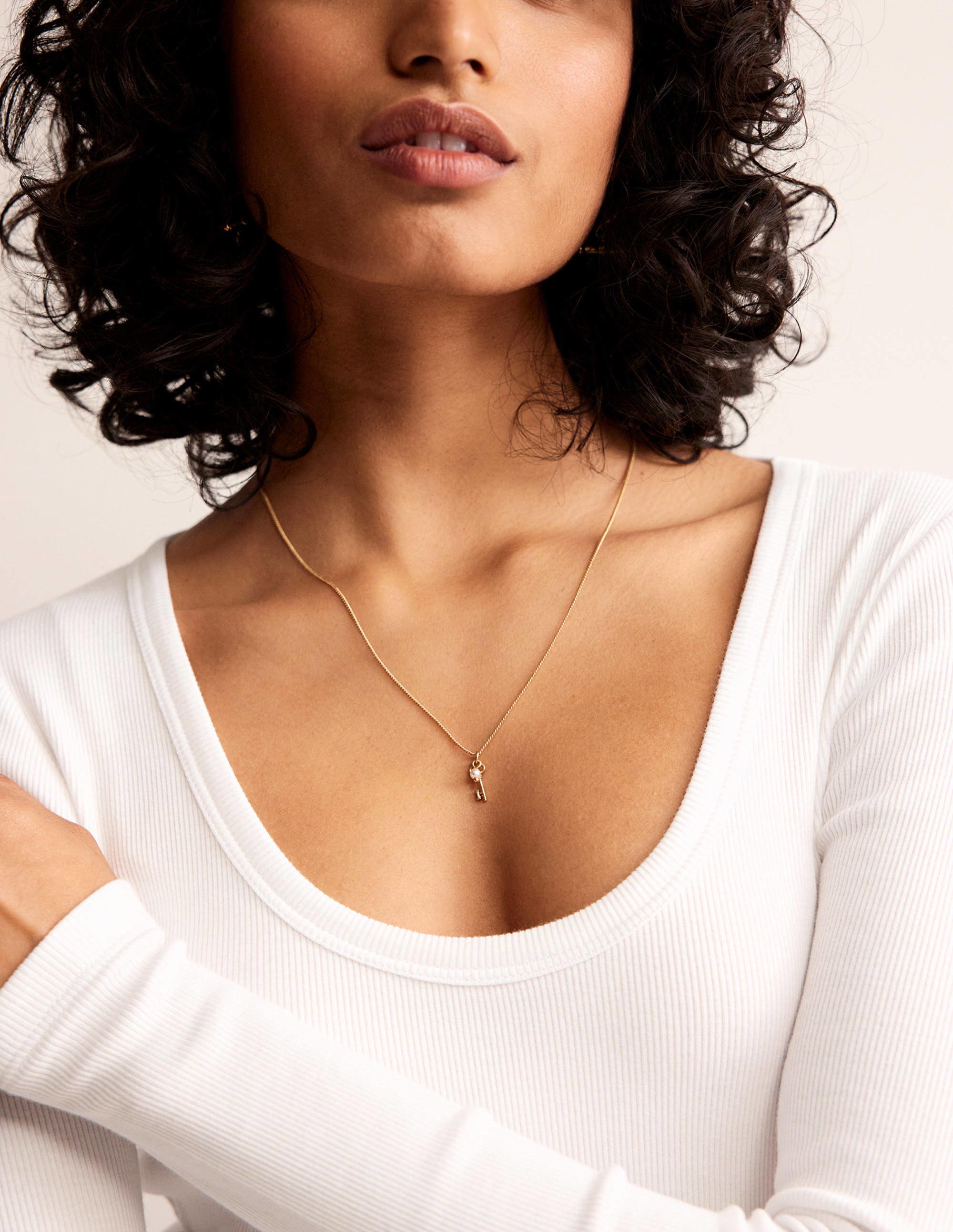 Charm Pendant Necklace-Key - Image 1