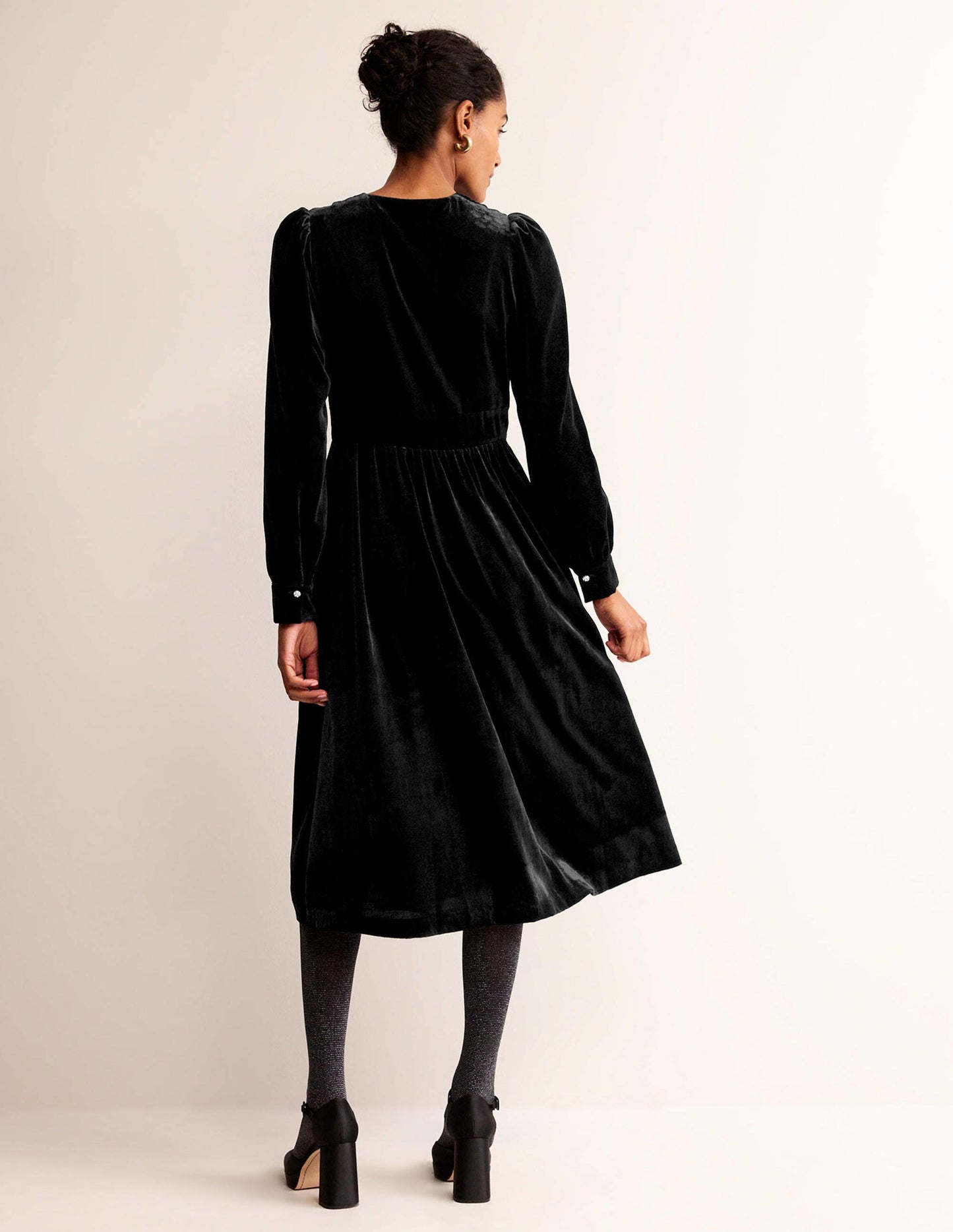 Elise Velvet Jewel Midi Dress-Black