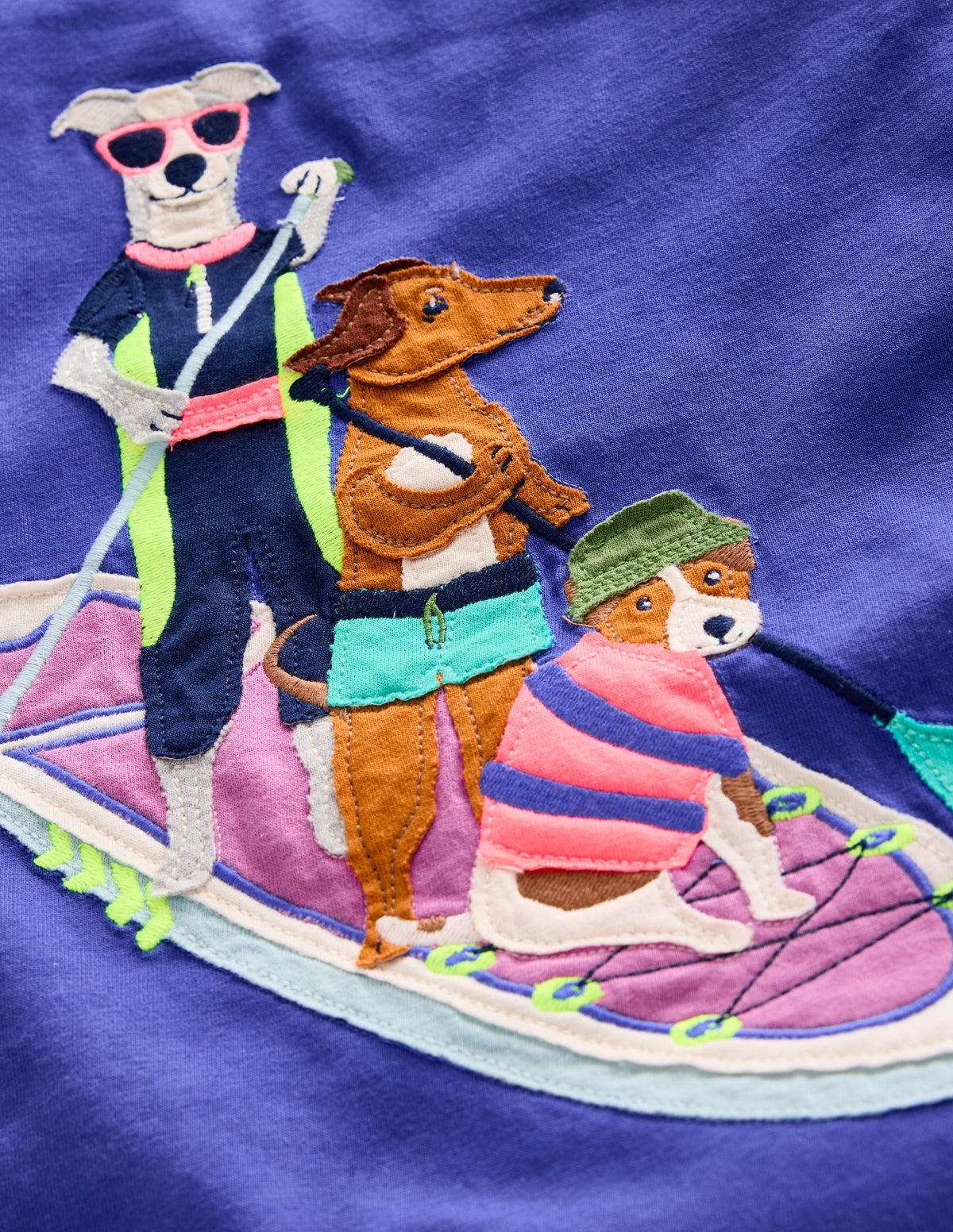 Short Sleeve Applique T-Shirt-Blue Heron Dogs - Image 3