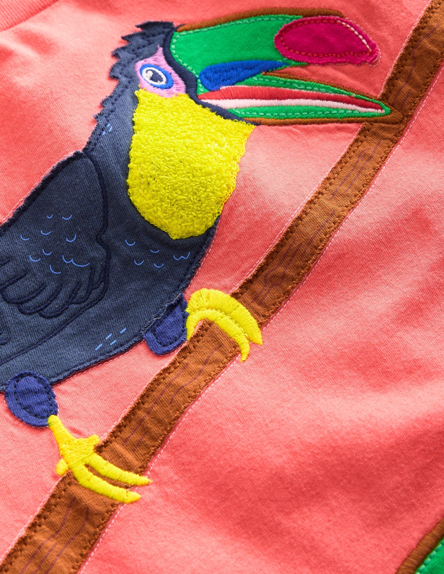 Big Appliqué Animals T-shirt-Coral Pink Toucans