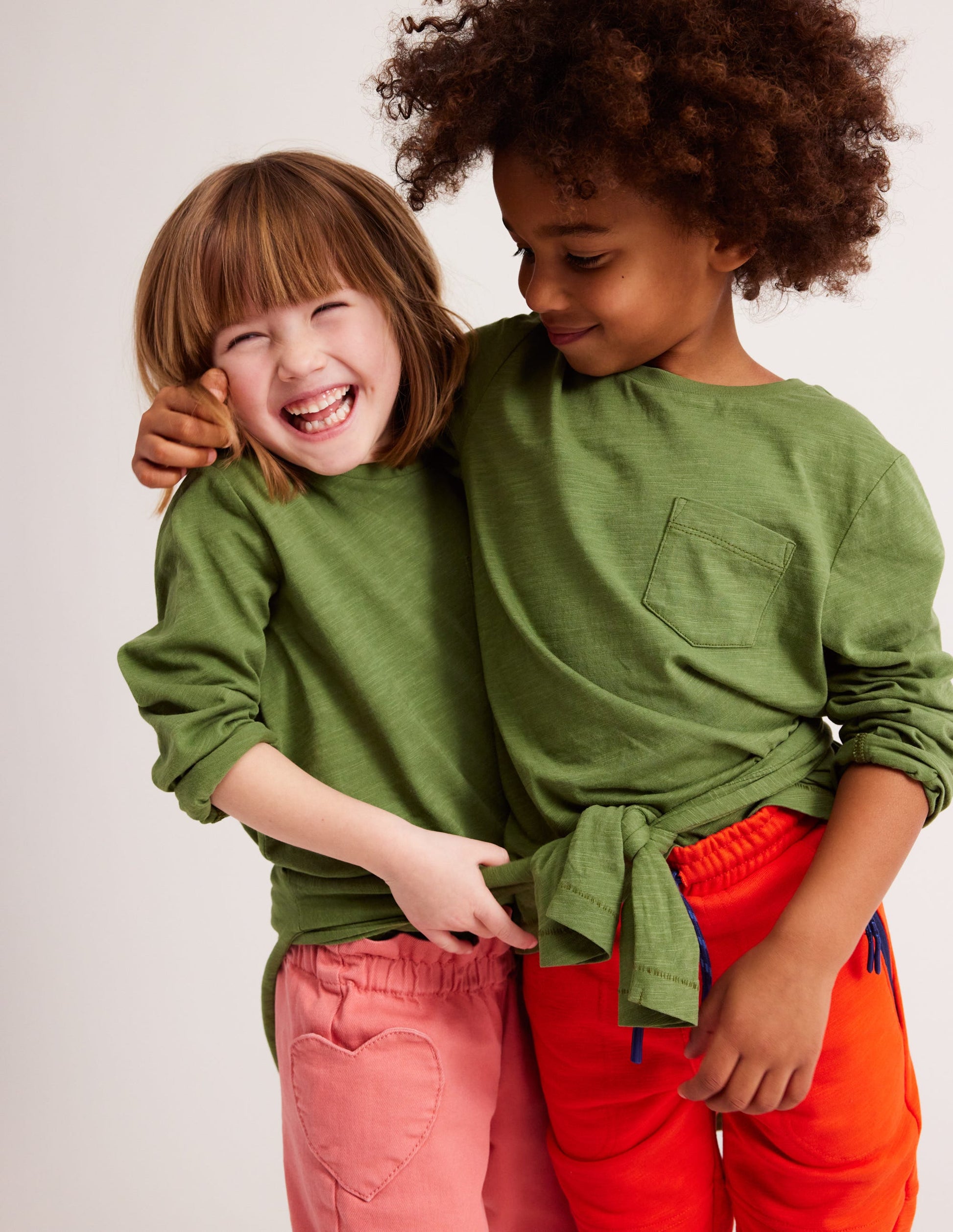 Long-sleeved Washed T-shirt-Safari Green-4