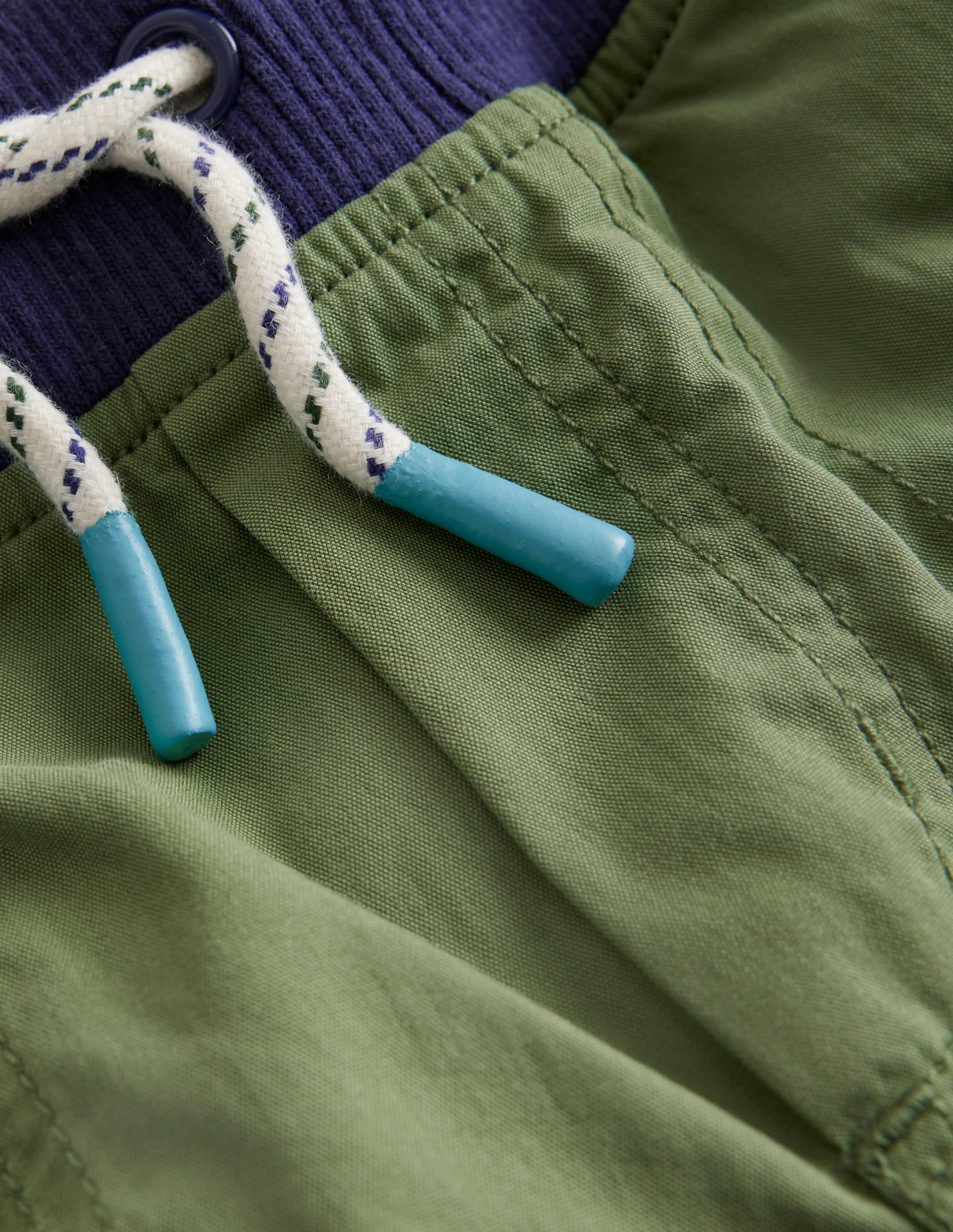 Zip-off Techno Trousers-Safari Green - Image 3