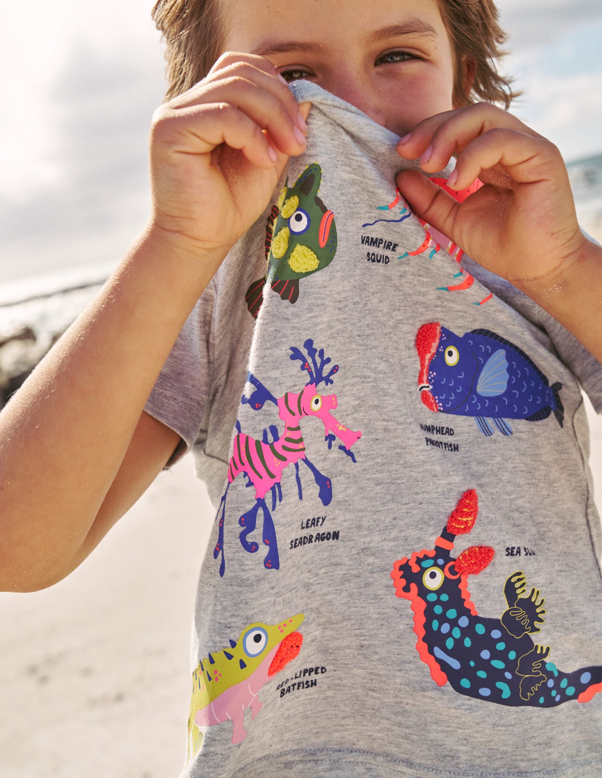 Weird & Wonderful Fish T-shirt-Grey Marl Weird Fish - Image 4