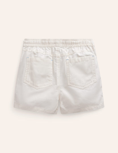 Pull-on Dock Shorts-White