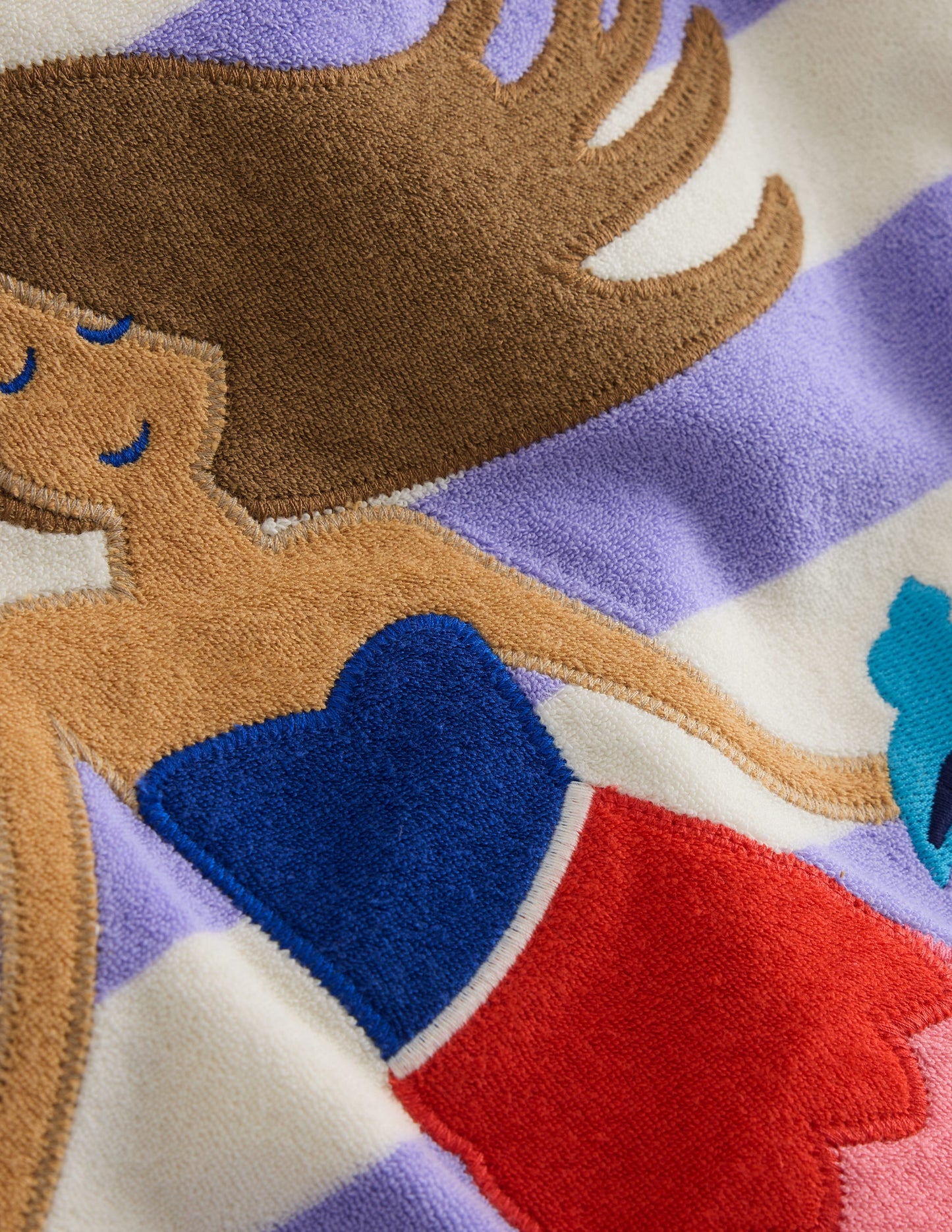 Appliqué Towelling Throw-On-Parma Violet/ Ivory Mermaid