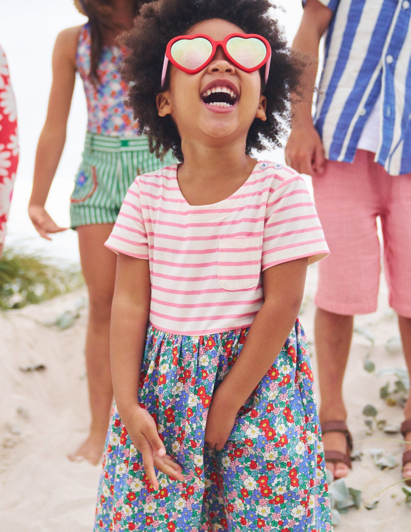 Fun Sunglasses-Red Hearts