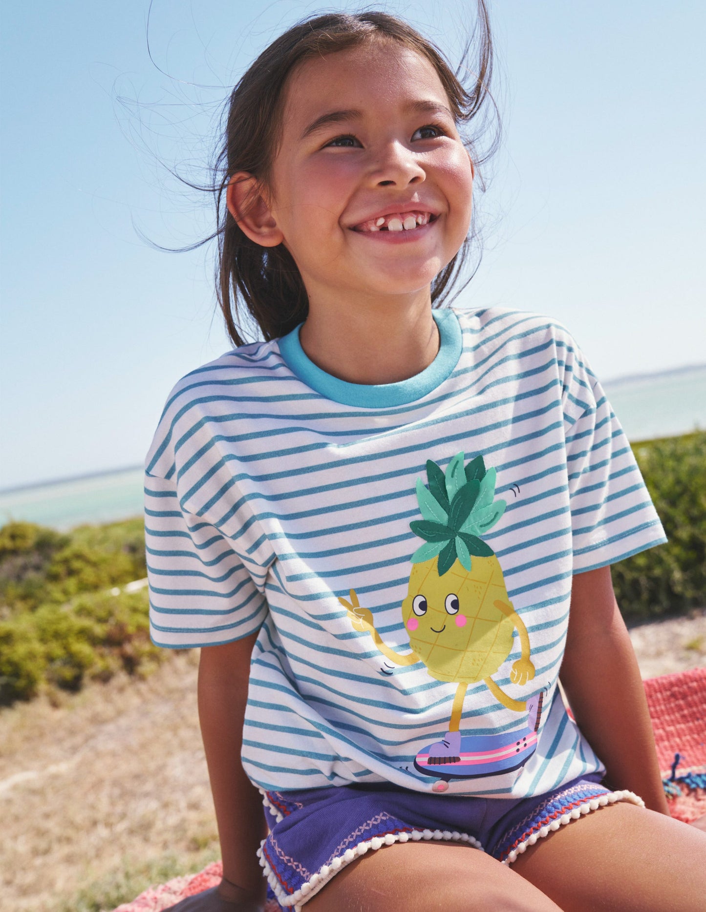 Boucle Relaxed T-shirt-Ivory/ Aqua Sea Pineapple