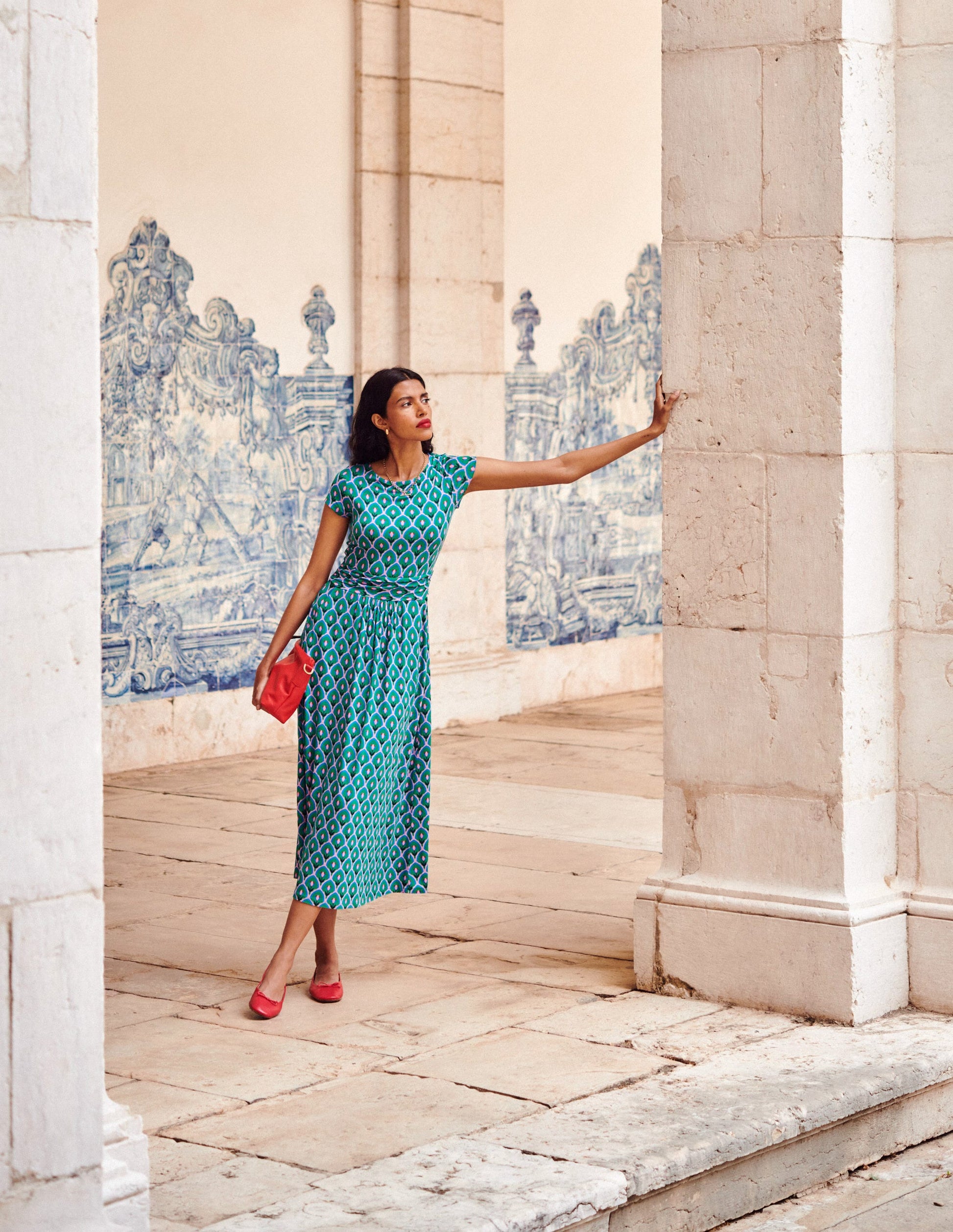 Amelie Jersey Midi Dress-Rich Emerald, Tulip Scallop-5