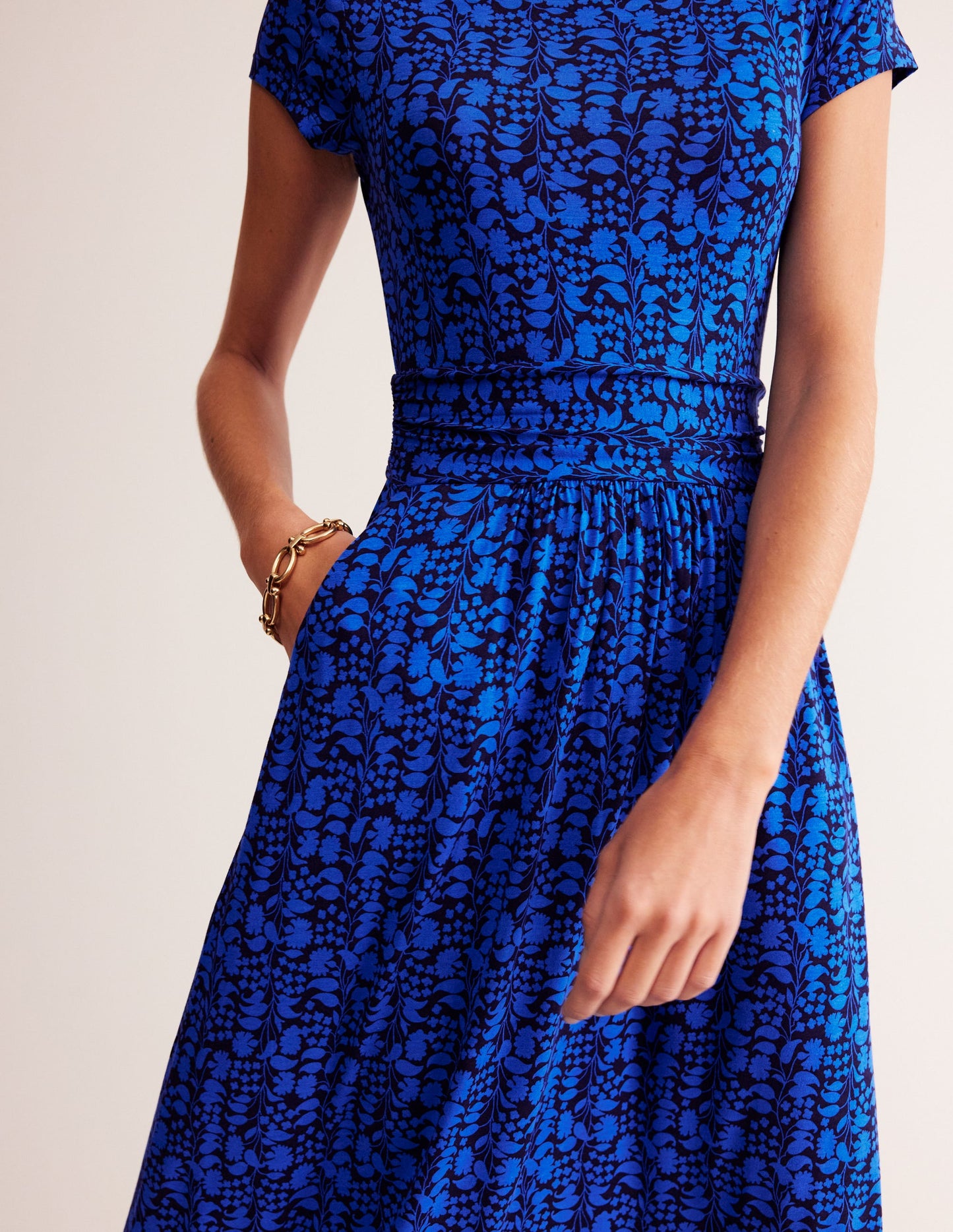 Amelie Jersey Midi Dress-Kingfisher Blue, Prairie Vine