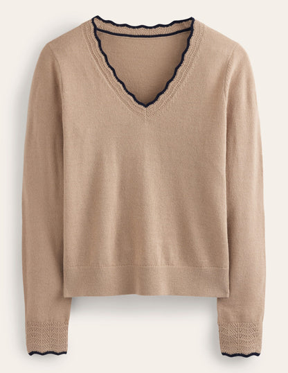 Merino Scallop V-Neck Jumper-Camel Melange