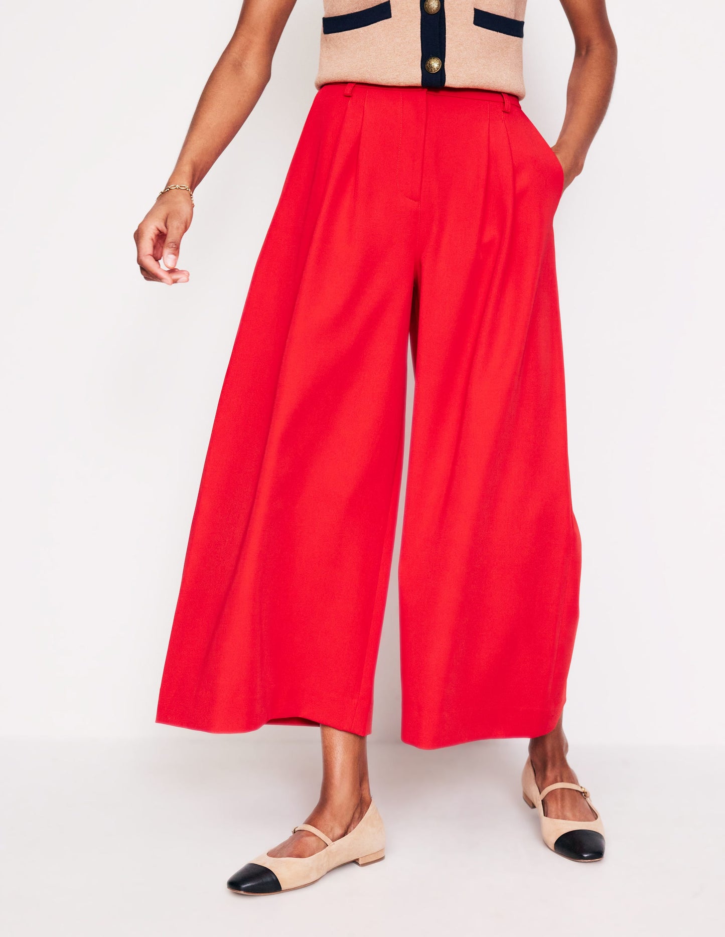 Tailored Cropped Trousers-Red