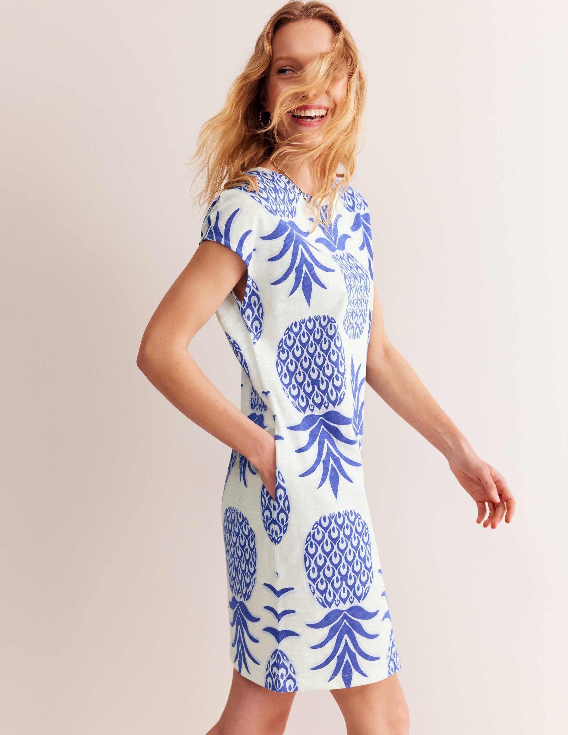 Leah Jersey T-shirt Dress-Surf The Web, Pineapple Pop-4