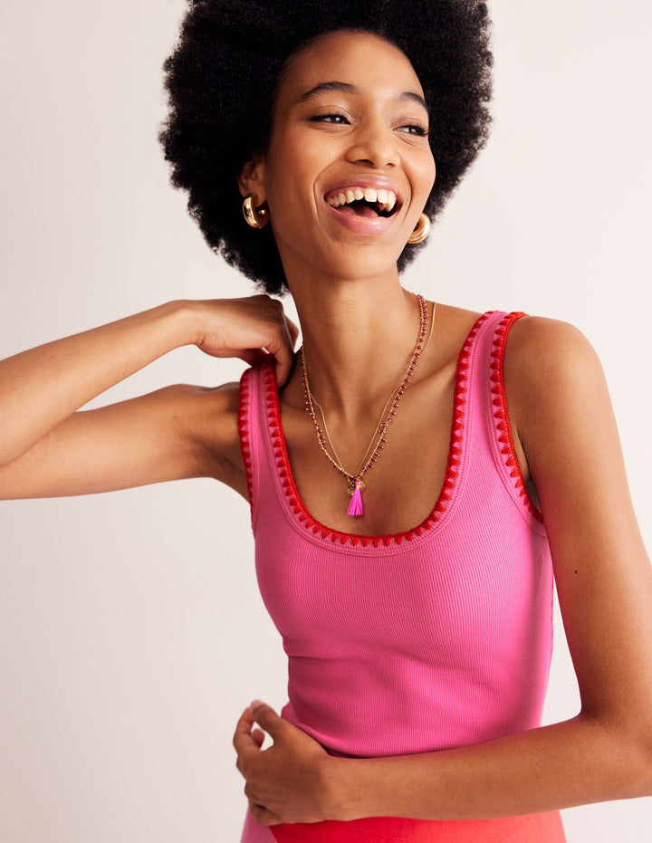 Crochet Trim Scoop Neck Vest-Pink