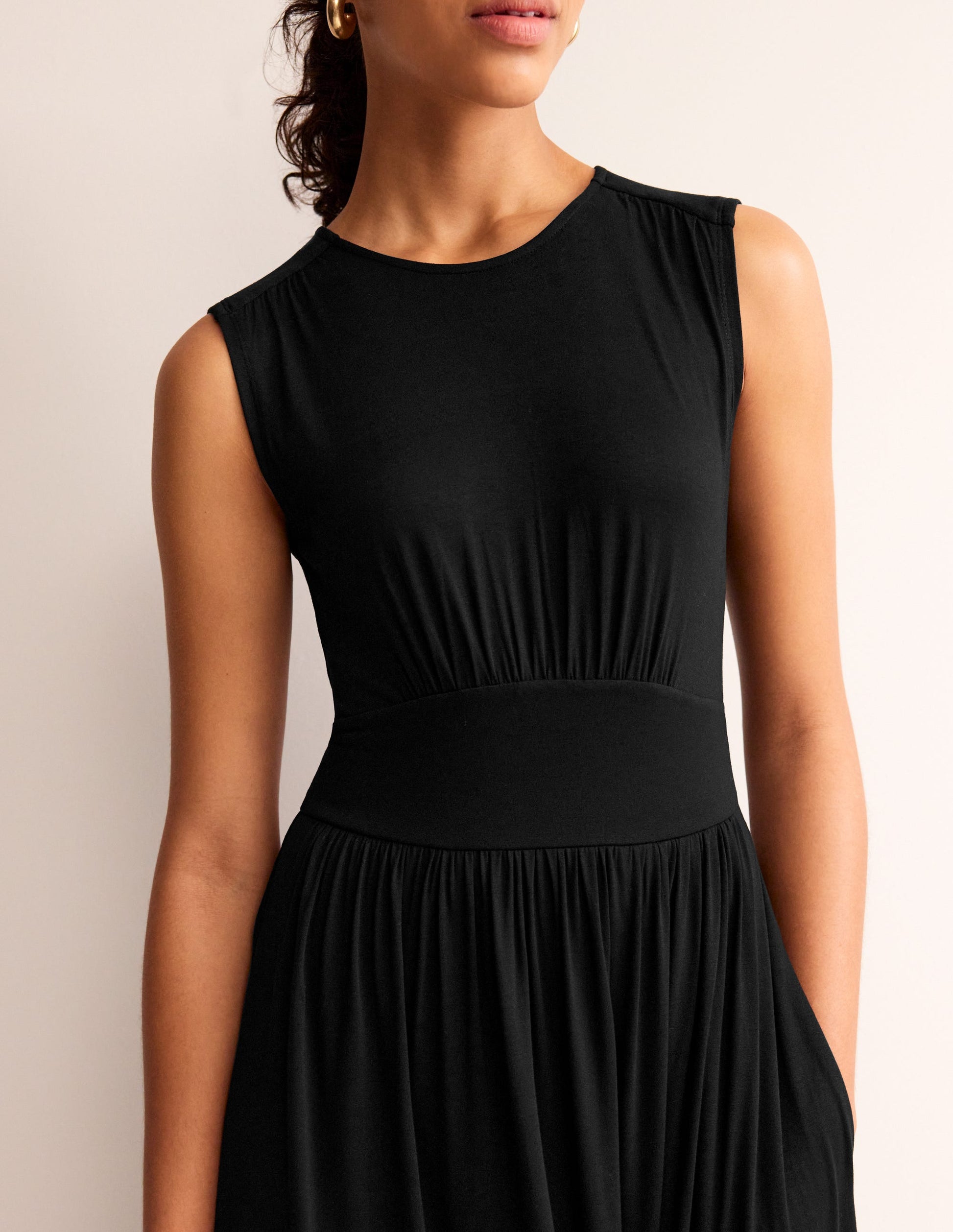 Thea Sleeveless Midi Dress-Black-3