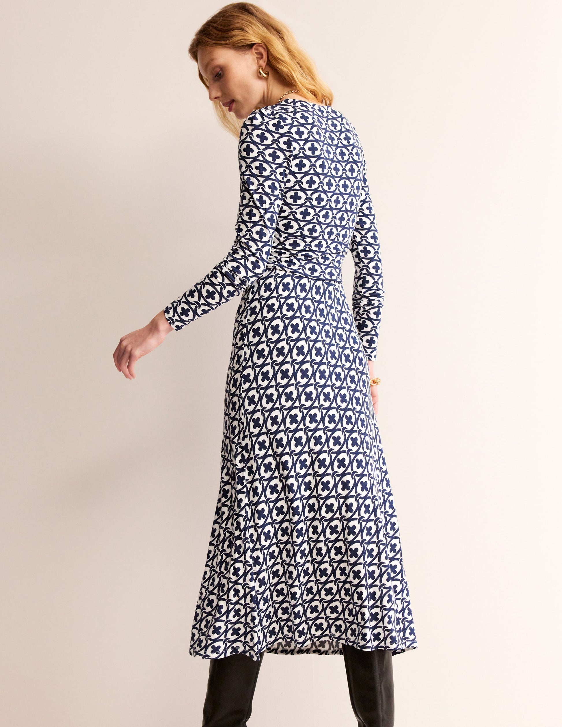 Elodie Empire Midi Dress-French Navy, Petal Chain-3