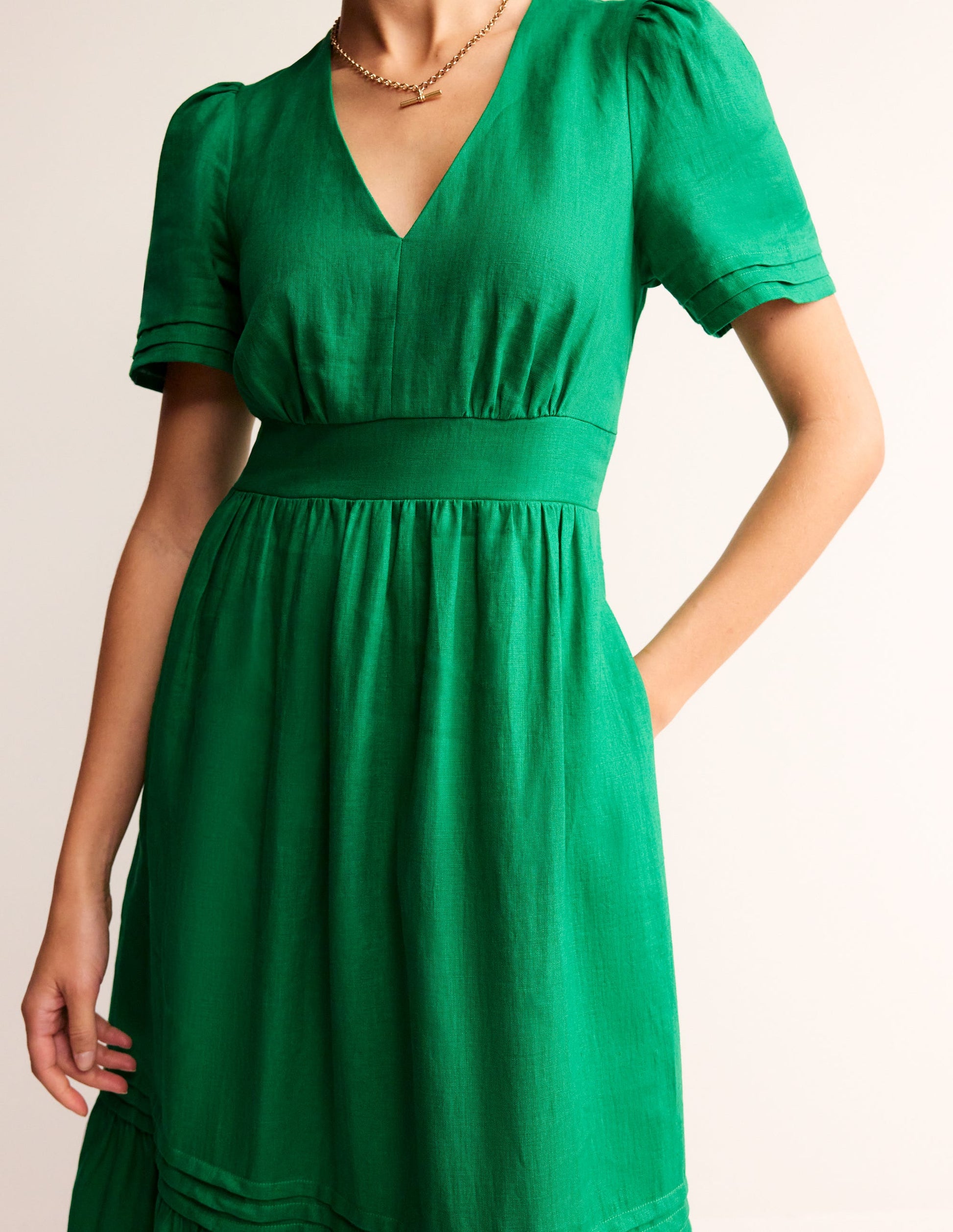 Eve Linen Midi Dress-Green Tambourine-2