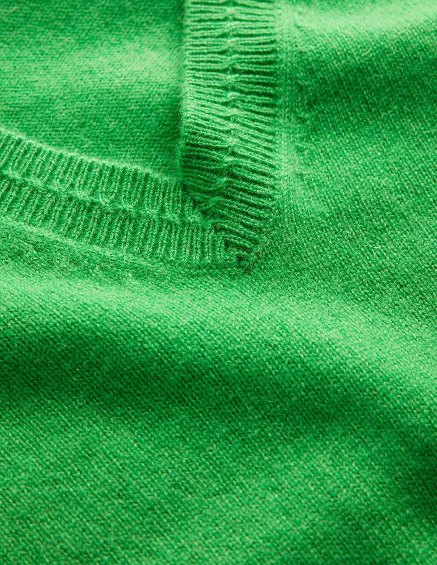 Eva Cashmere V-neck Jumper-Bright Green - Image 6
