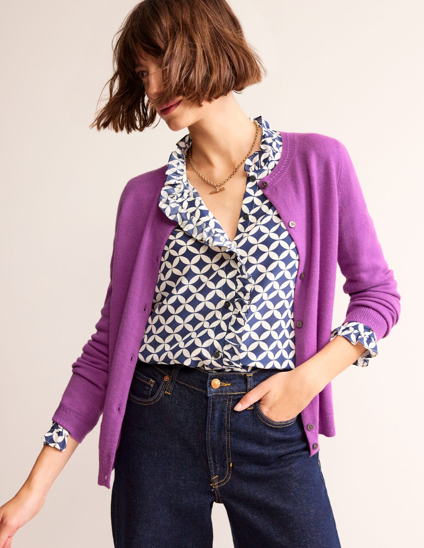 Eva Cashmere Crew Cardigan -Mulberry