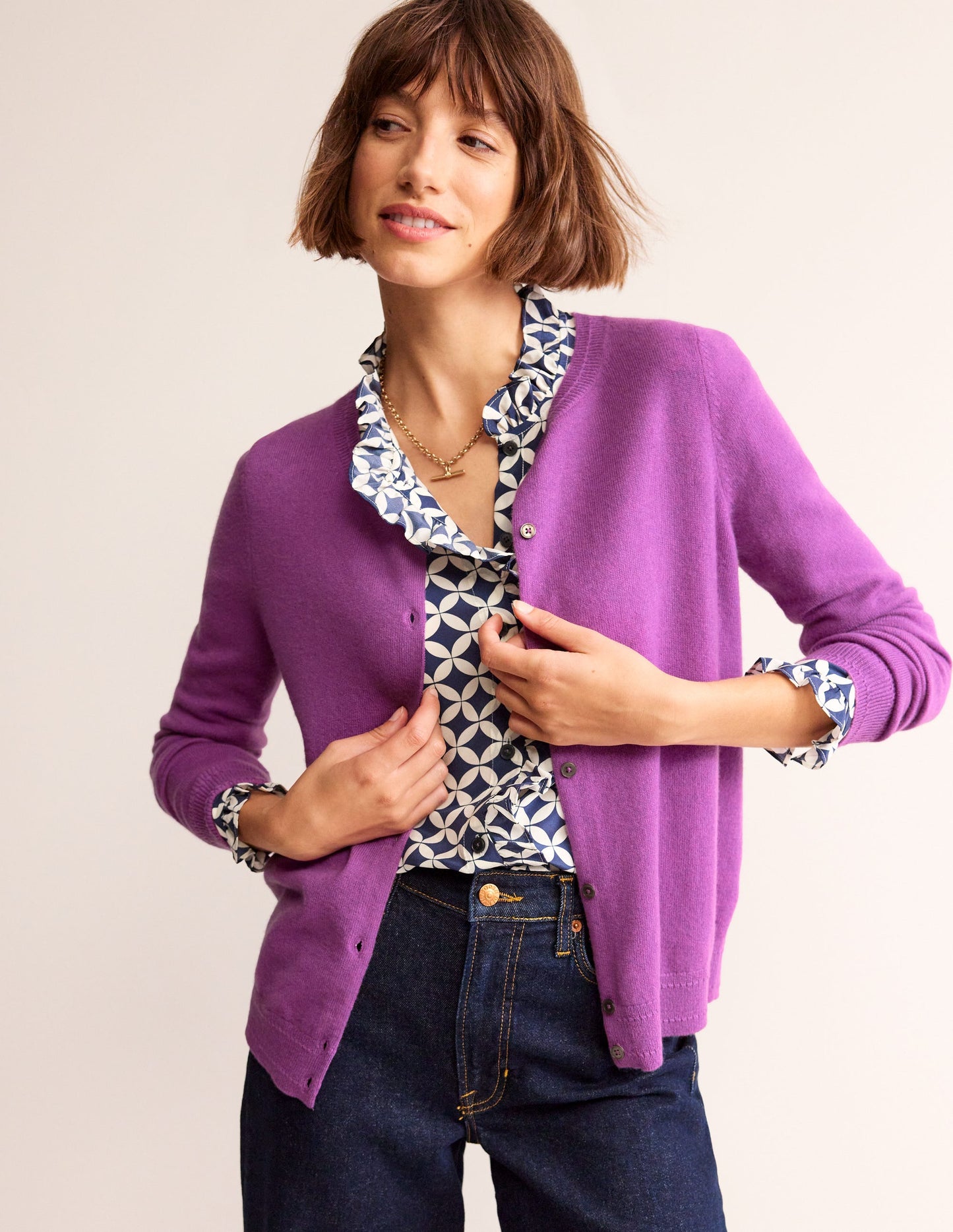 Eva Cashmere Crew Cardigan -Mulberry