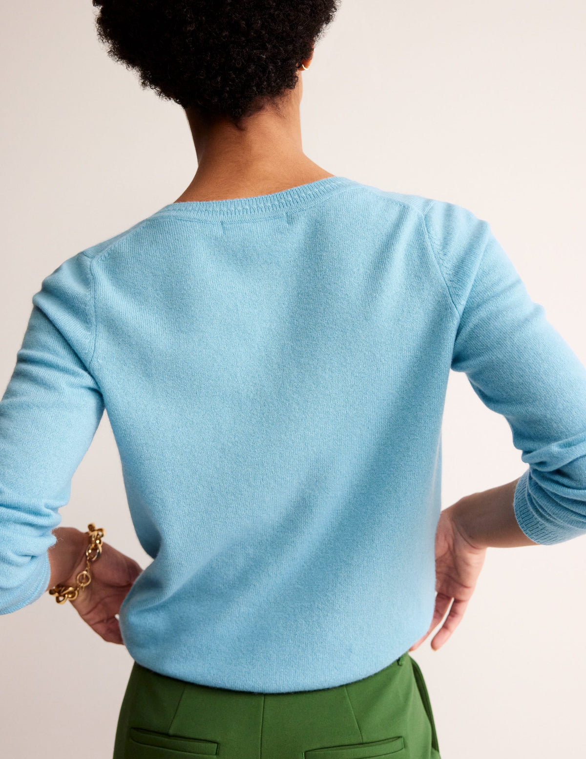 Eva Cashmere Crew Cardigan-Air Blue - Image 3