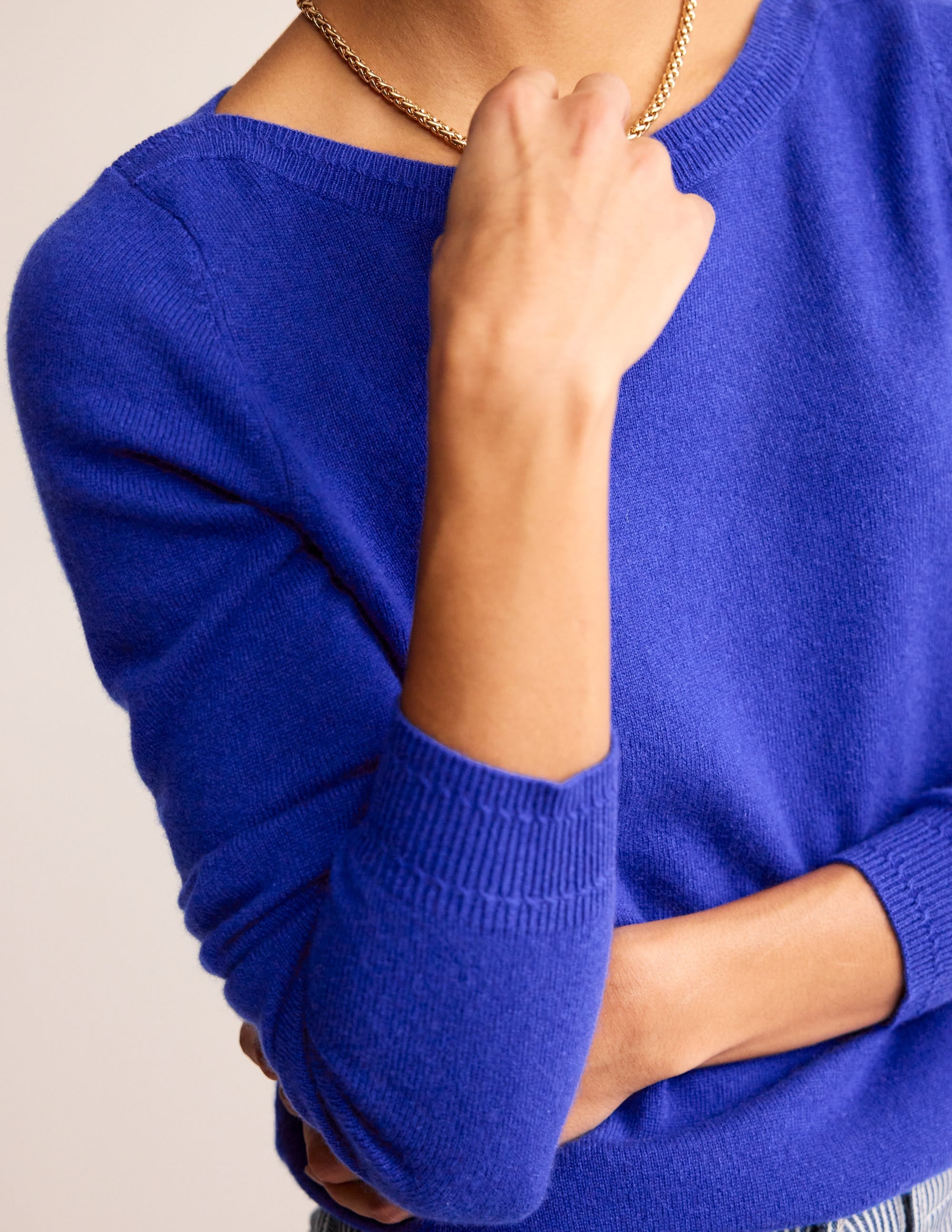 Eva Cashmere Boat Neck Jumper-Bright Blue - Image 2
