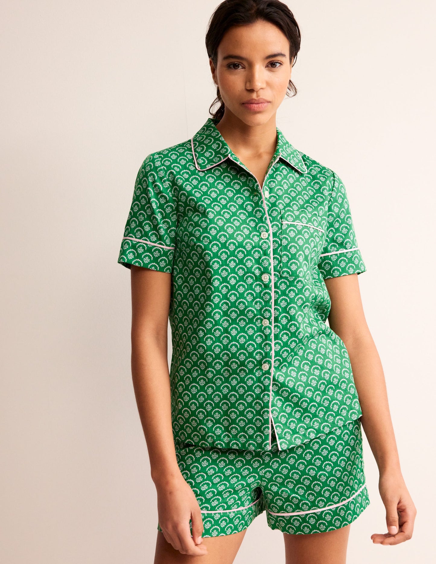 Short Sleeve Pyjama Top-Green, Ditsy Vine