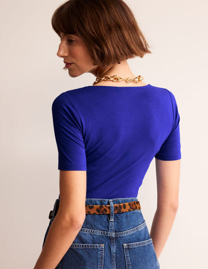 Double Layer Scoop T-shirt-Surf the Web-3