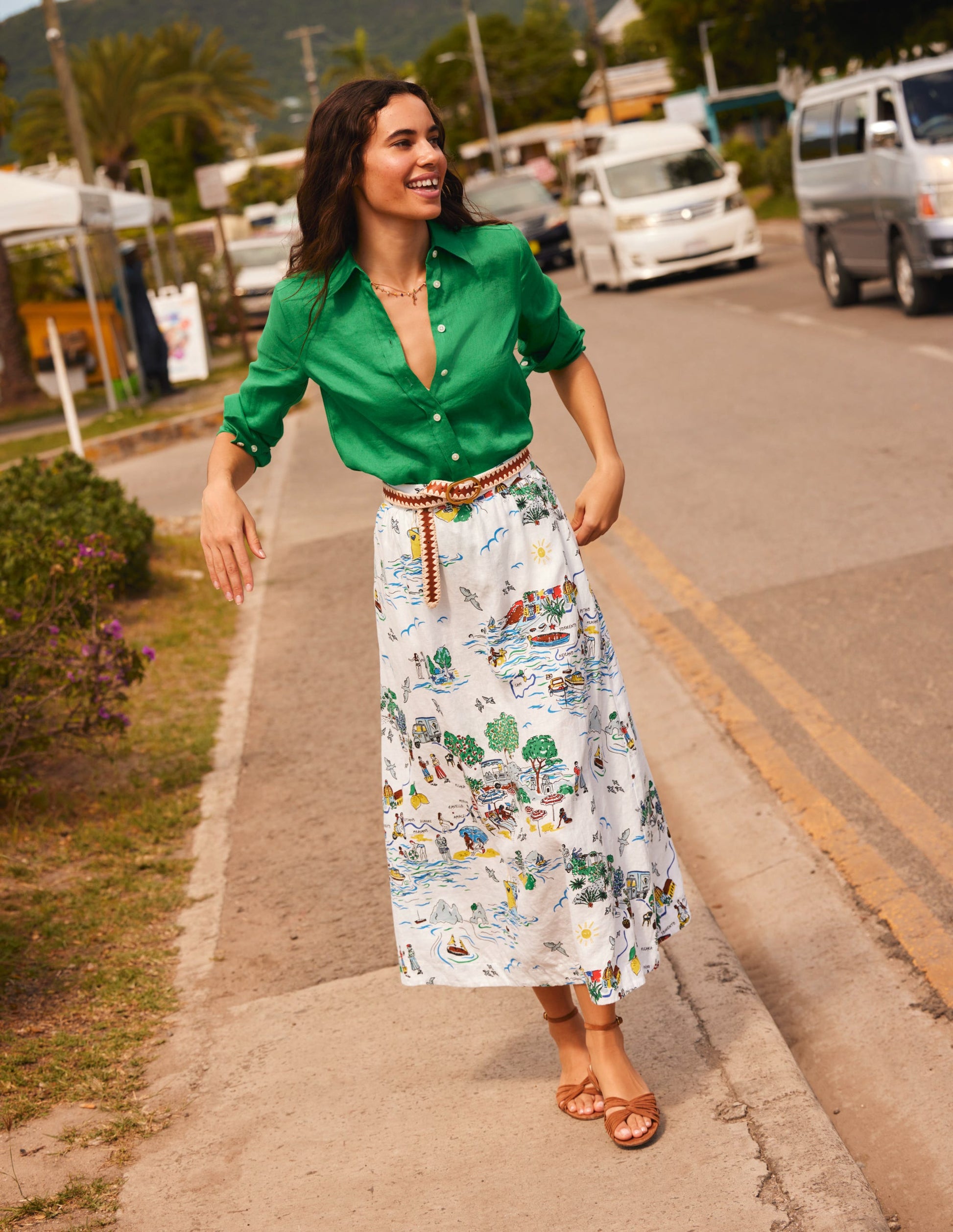 Sienna Linen Shirt-Green Tambourine-5