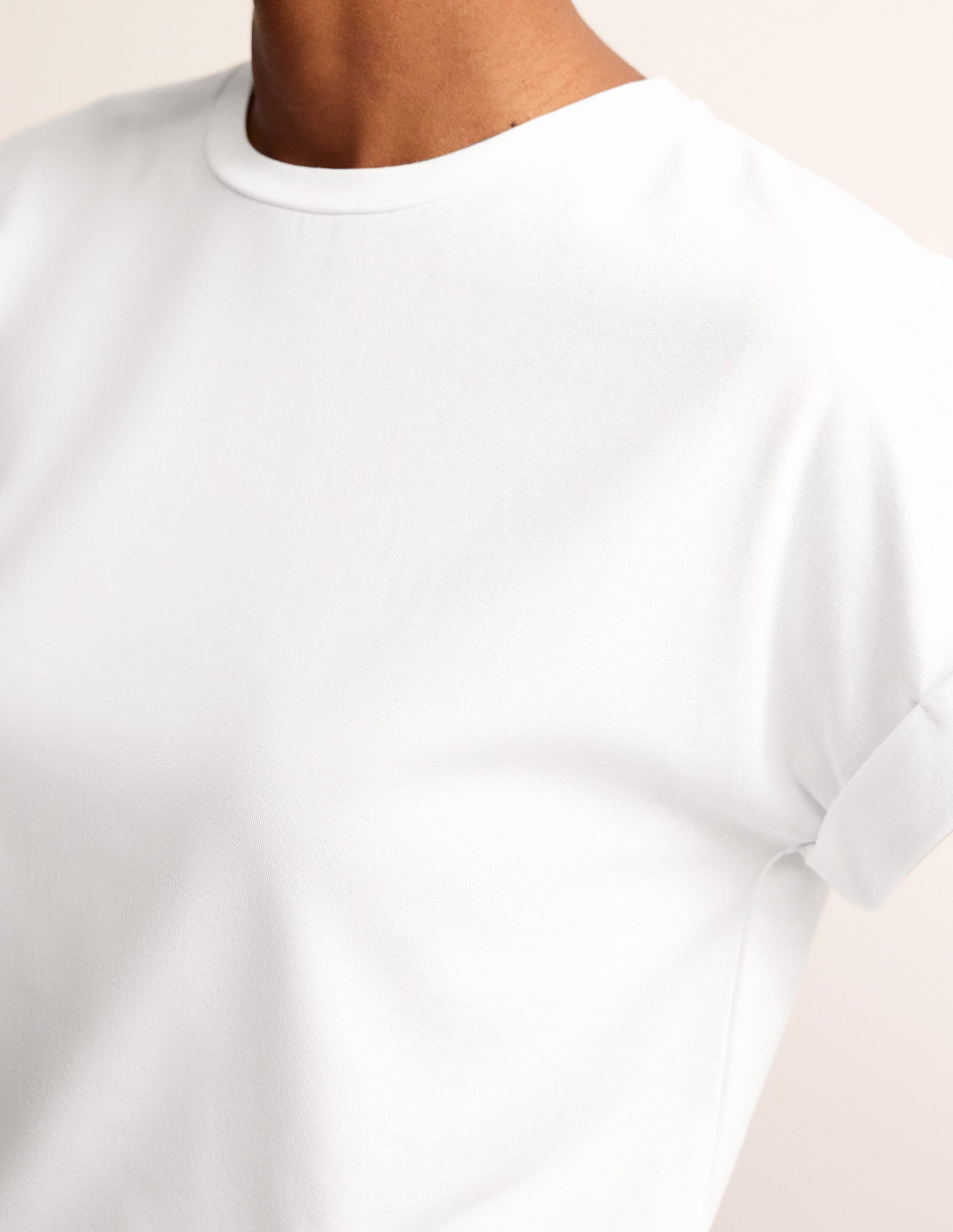 Turnback Cuff Crew T-shirt-White-3