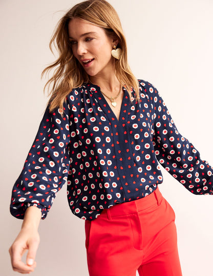 Border Print Raglan Top-Navy, Daisy Heart-1