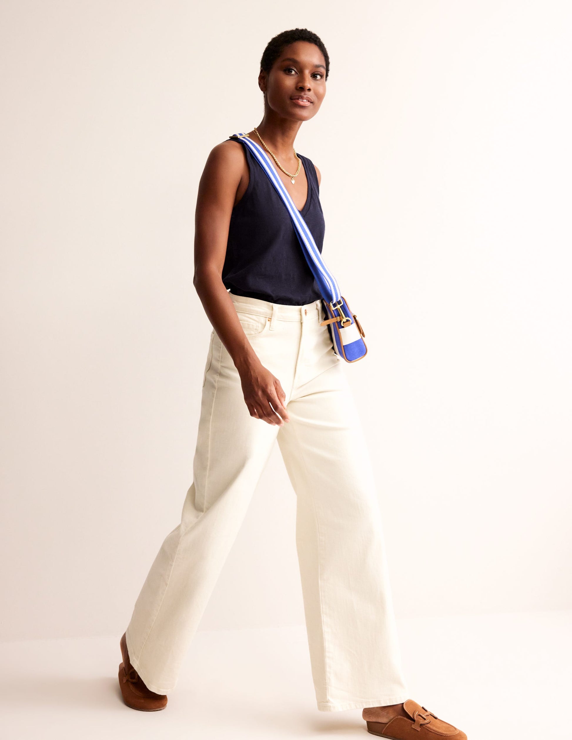 Regular V-Neck Slub Vest-Navy-5
