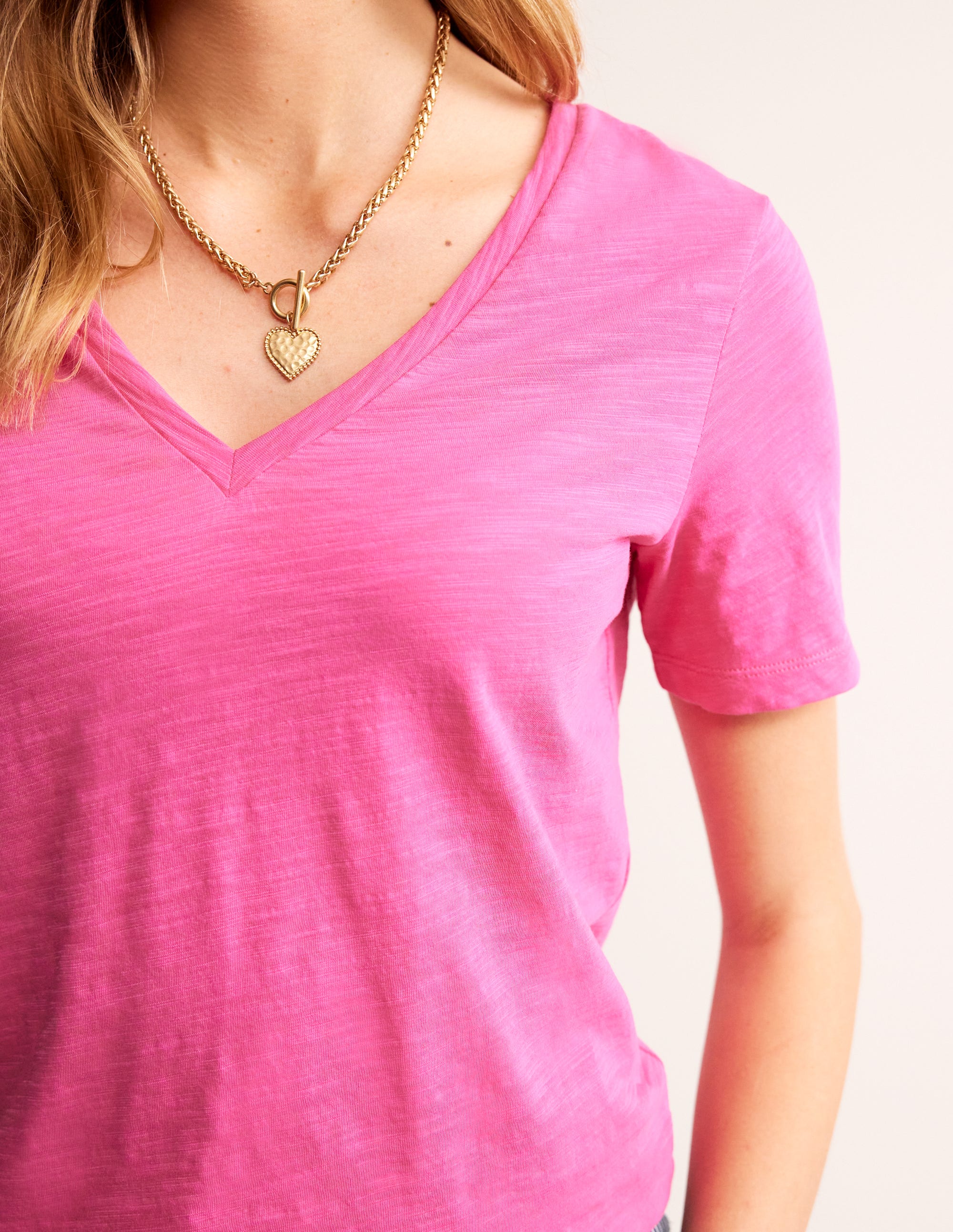 Regular V-Neck Slub T-shirt-Sangria Sunset - Image 2