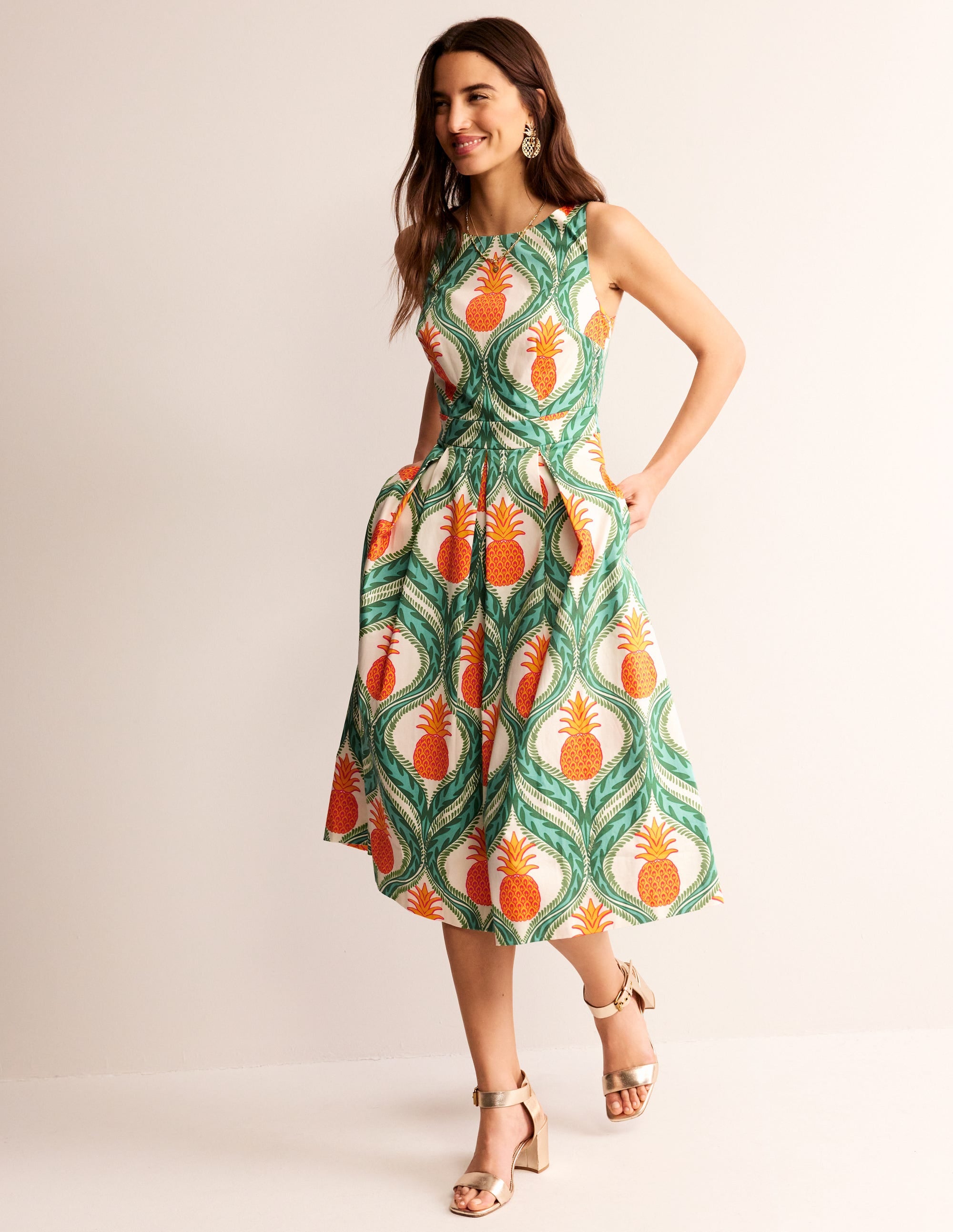 Sleeveless Pleat Midi Dress-Green Tambourine, Pineapple - Image 5
