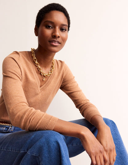 Catriona Cotton V-Neck Jumper-Camel Melange-1