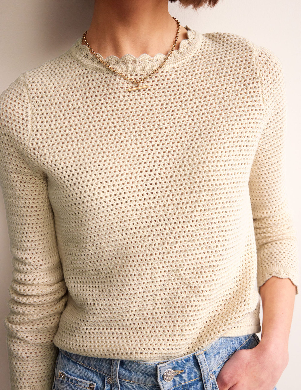 Textured Scallop Jumper-Warm Ivory - Image 2