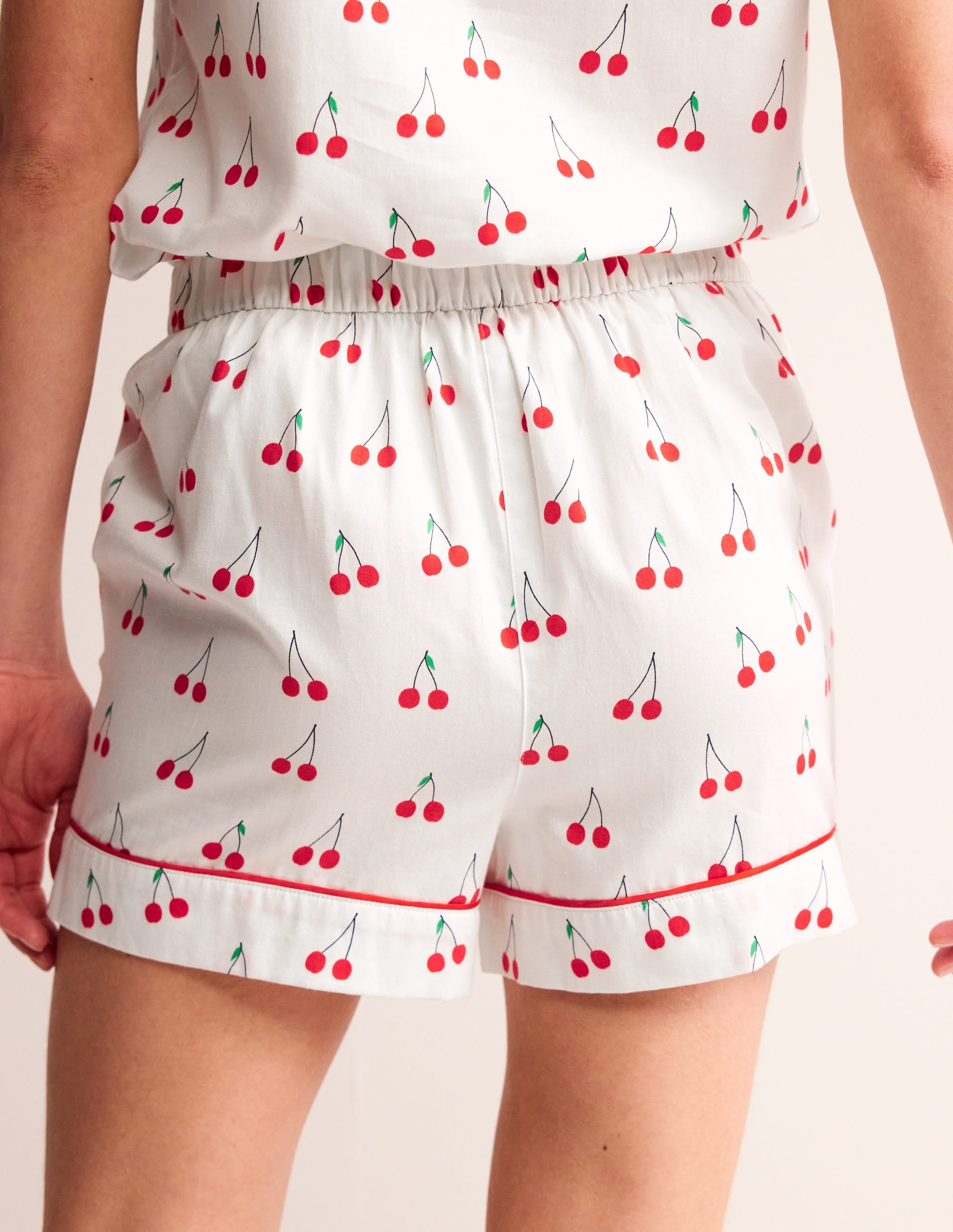 Cotton Sateen Pyjama Shorts-Ivory, Cherry Vine - Image 3