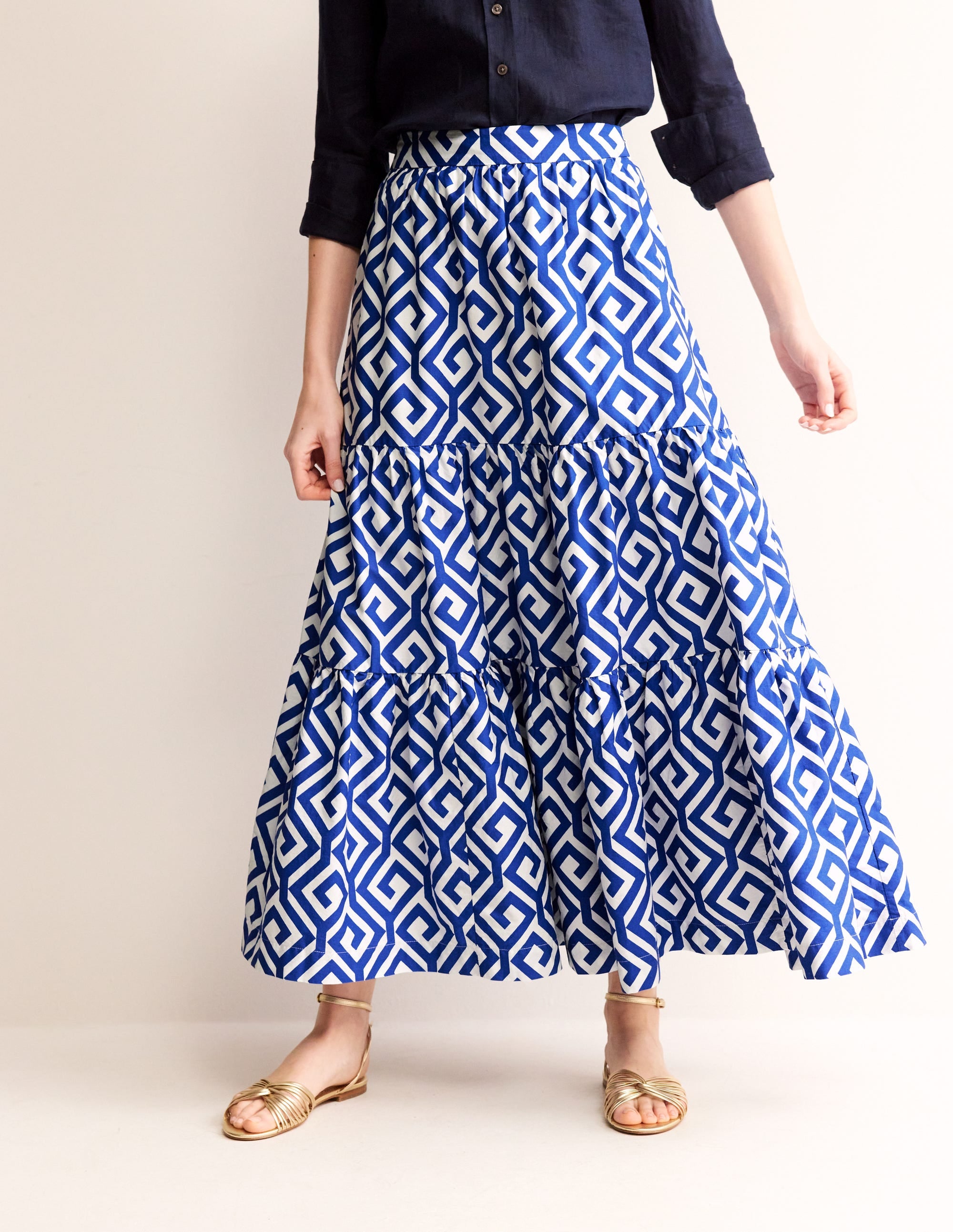 Lorna Tiered Maxi Skirt-Surf the web, Maze - Image 4