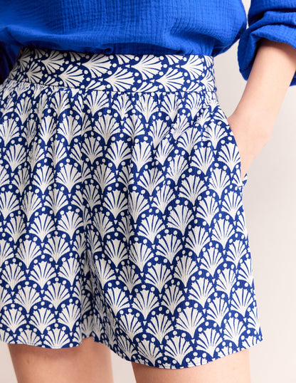 Crinkle Shorts-Surf the Web & Ivory, Shells-2