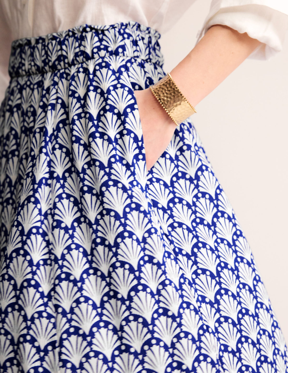 Crinkle Midi Skirt-Surf the Web, Ivory Shells - Image 2