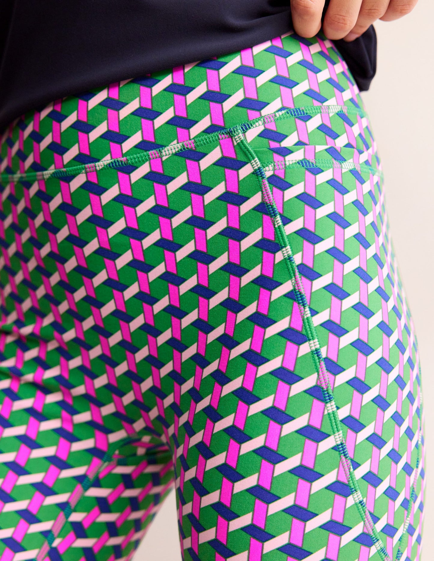 High Waist Pocket Shorts-Multi, Honeycomb Geo