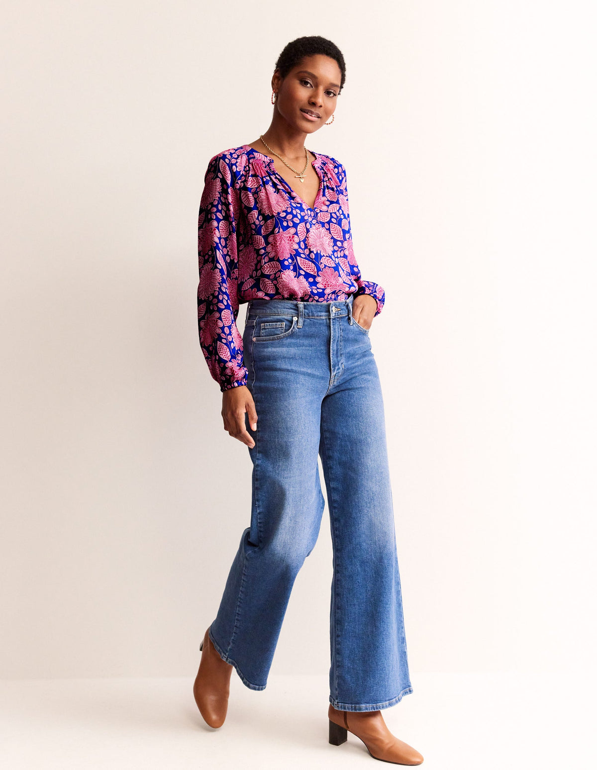 Grace Top-Surf The Web, Gardenia Swirl - Image 4
